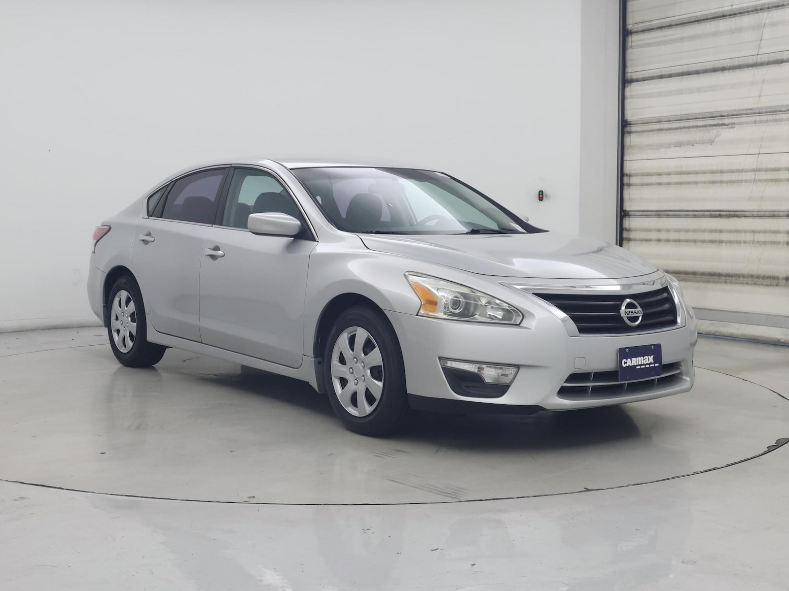 2015 Nissan Altima S - Photo 2