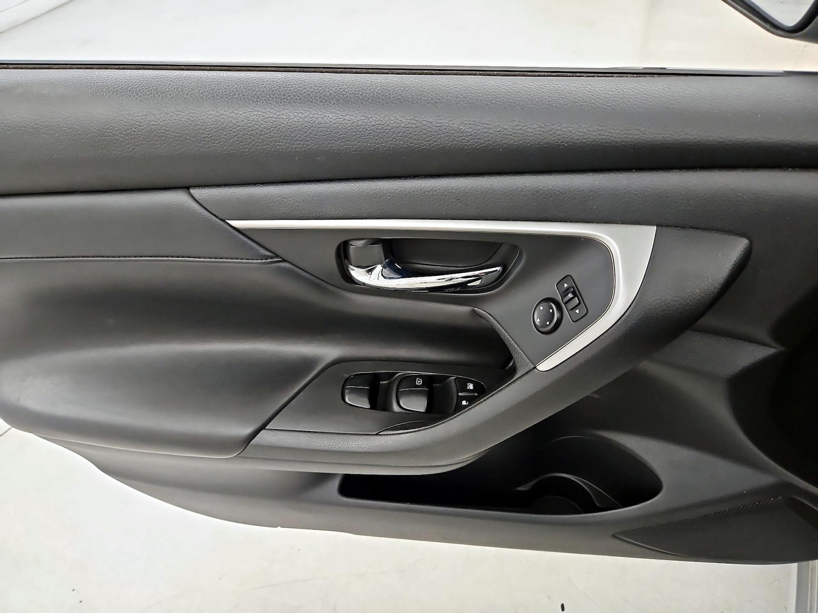 2015 Nissan Altima S - Photo 13