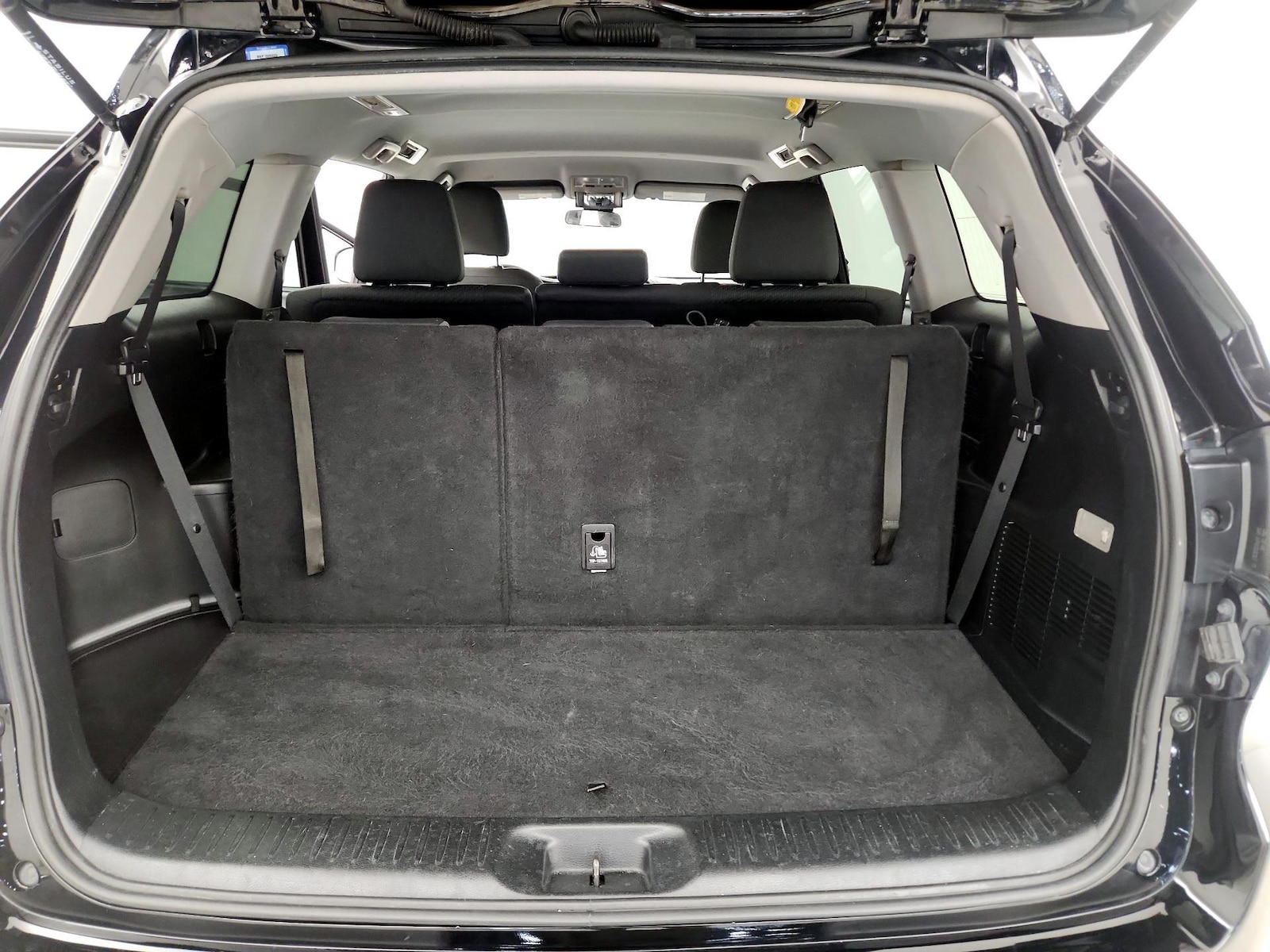 2018 Toyota Highlander LE - Photo 21