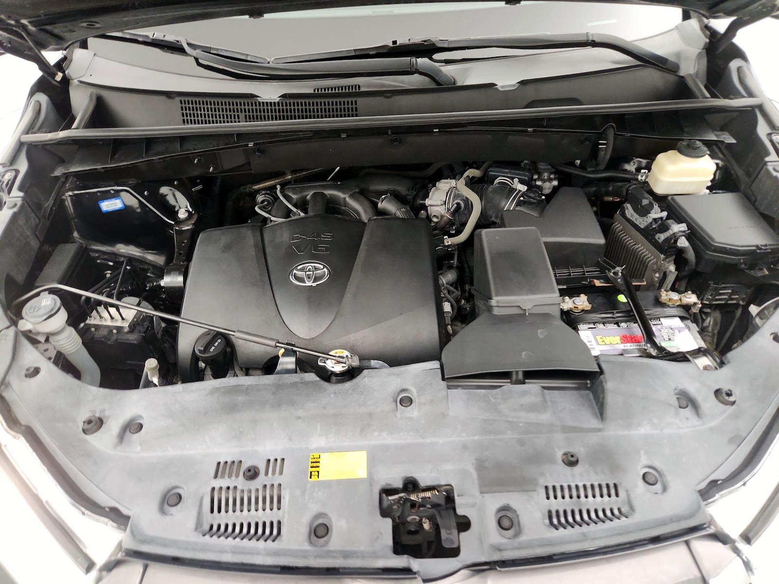 2018 Toyota Highlander LE - Photo 22