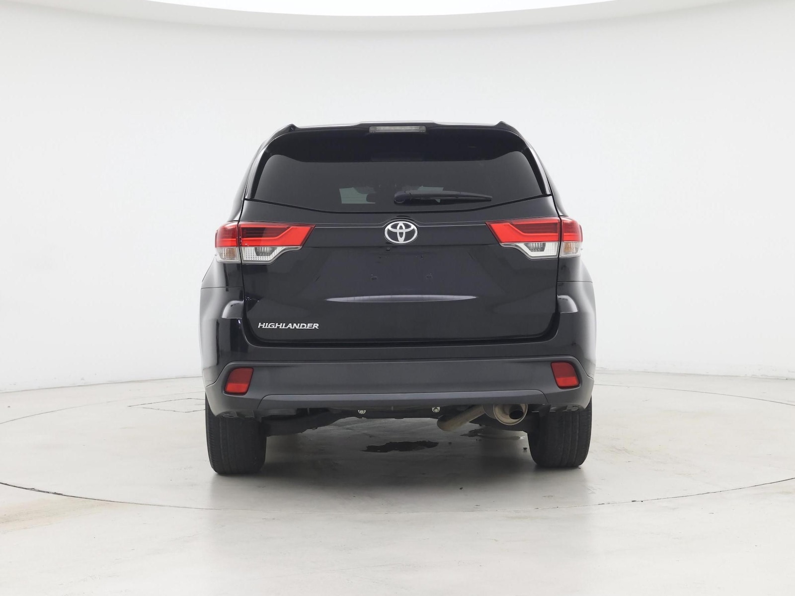 2018 Toyota Highlander LE - Photo 7