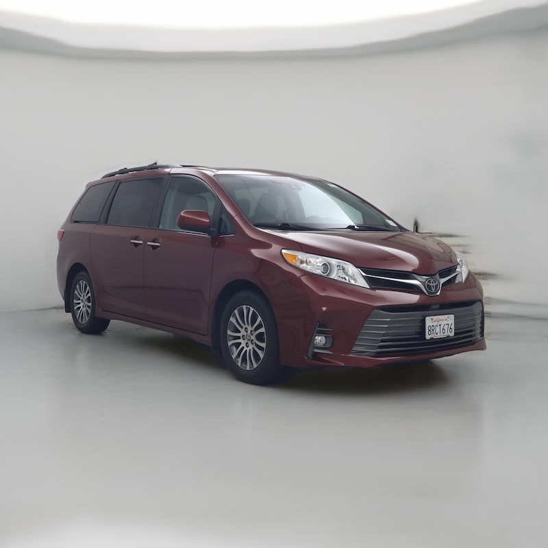 2020 Toyota Sienna XLE