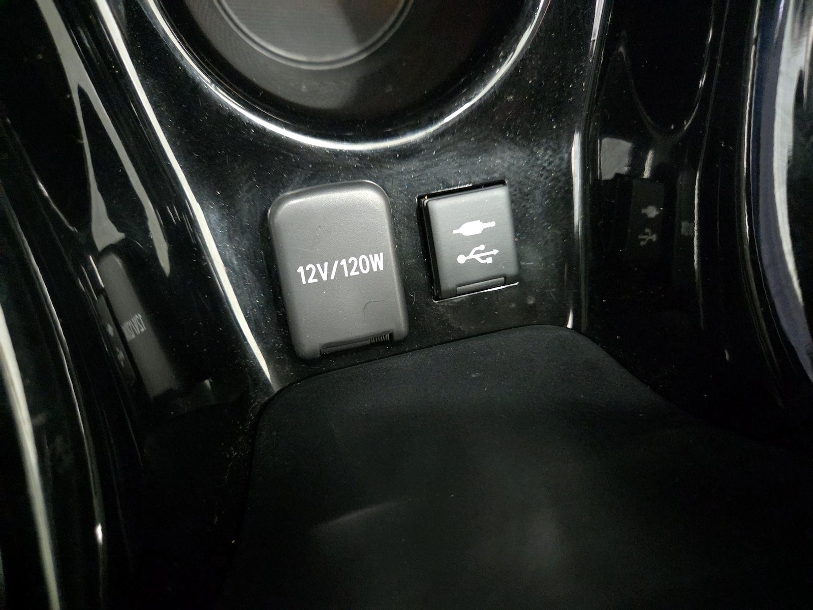 2021 Toyota Prius Prime XLE - Photo 20