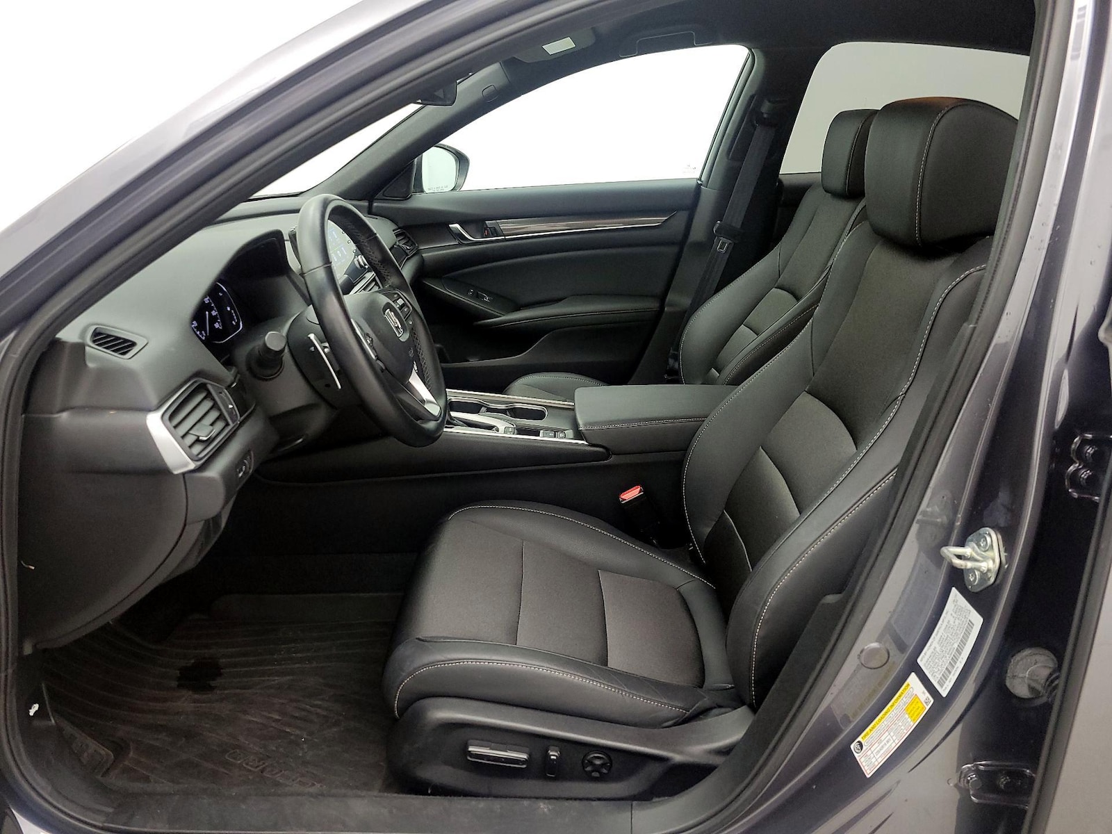 Power Seat(s) & Side Airbags
