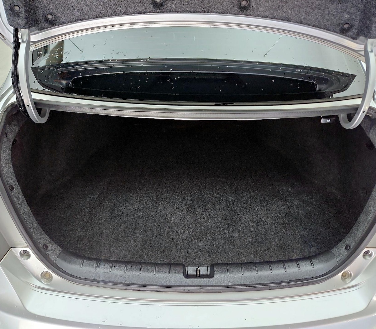 Trunk/Cargo (Seats Up)