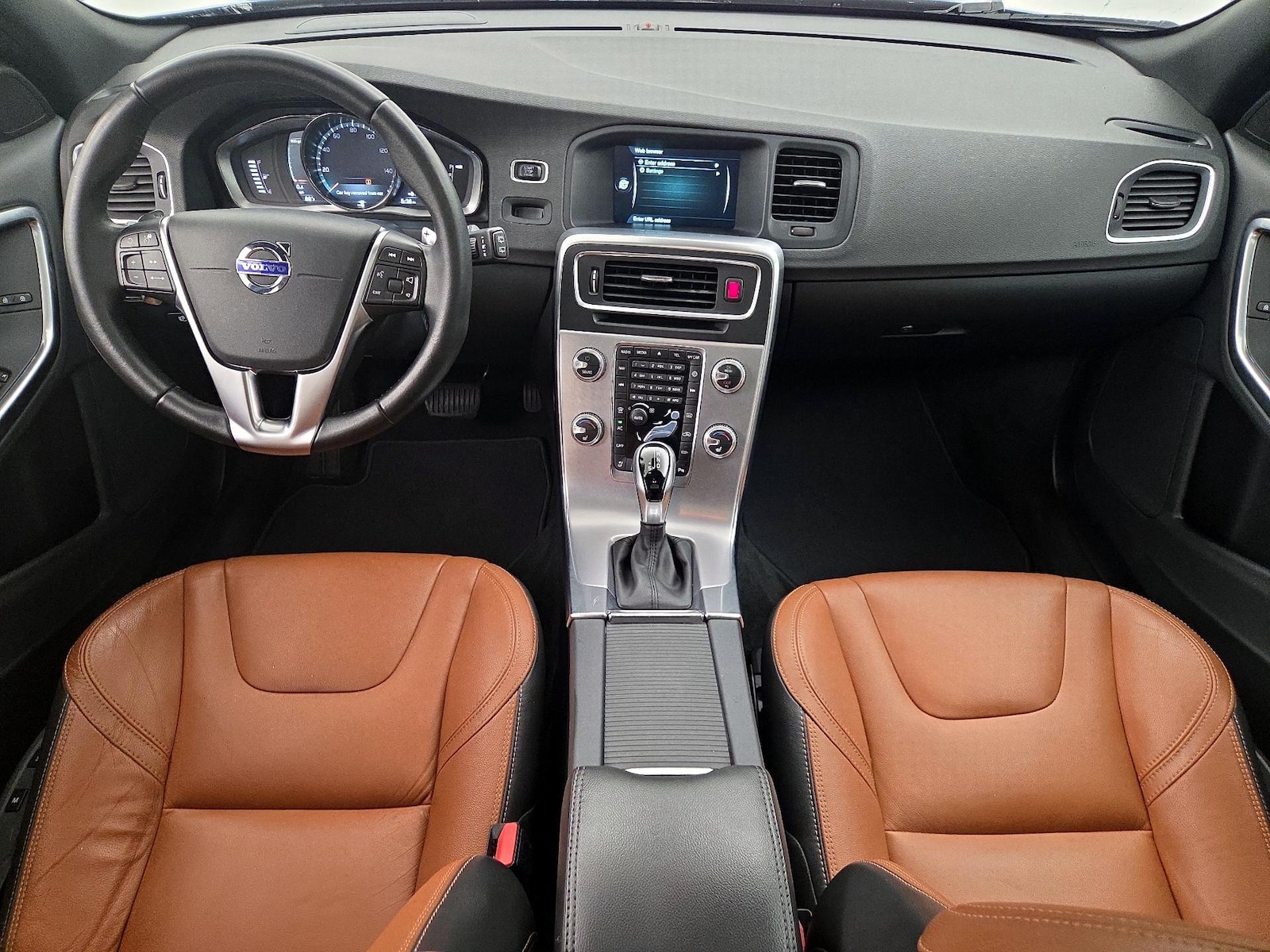 2017 Volvo V60 Premier - Photo 10