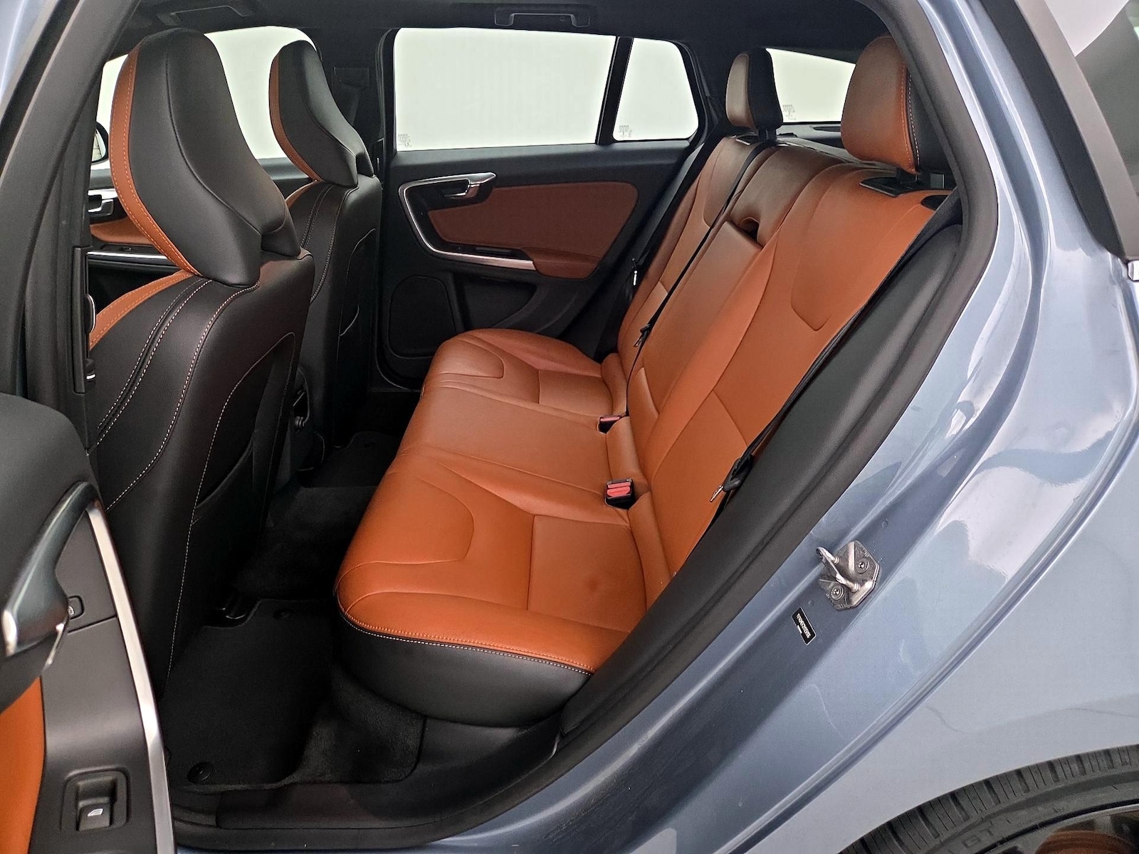 2017 Volvo V60 Premier - Photo 21