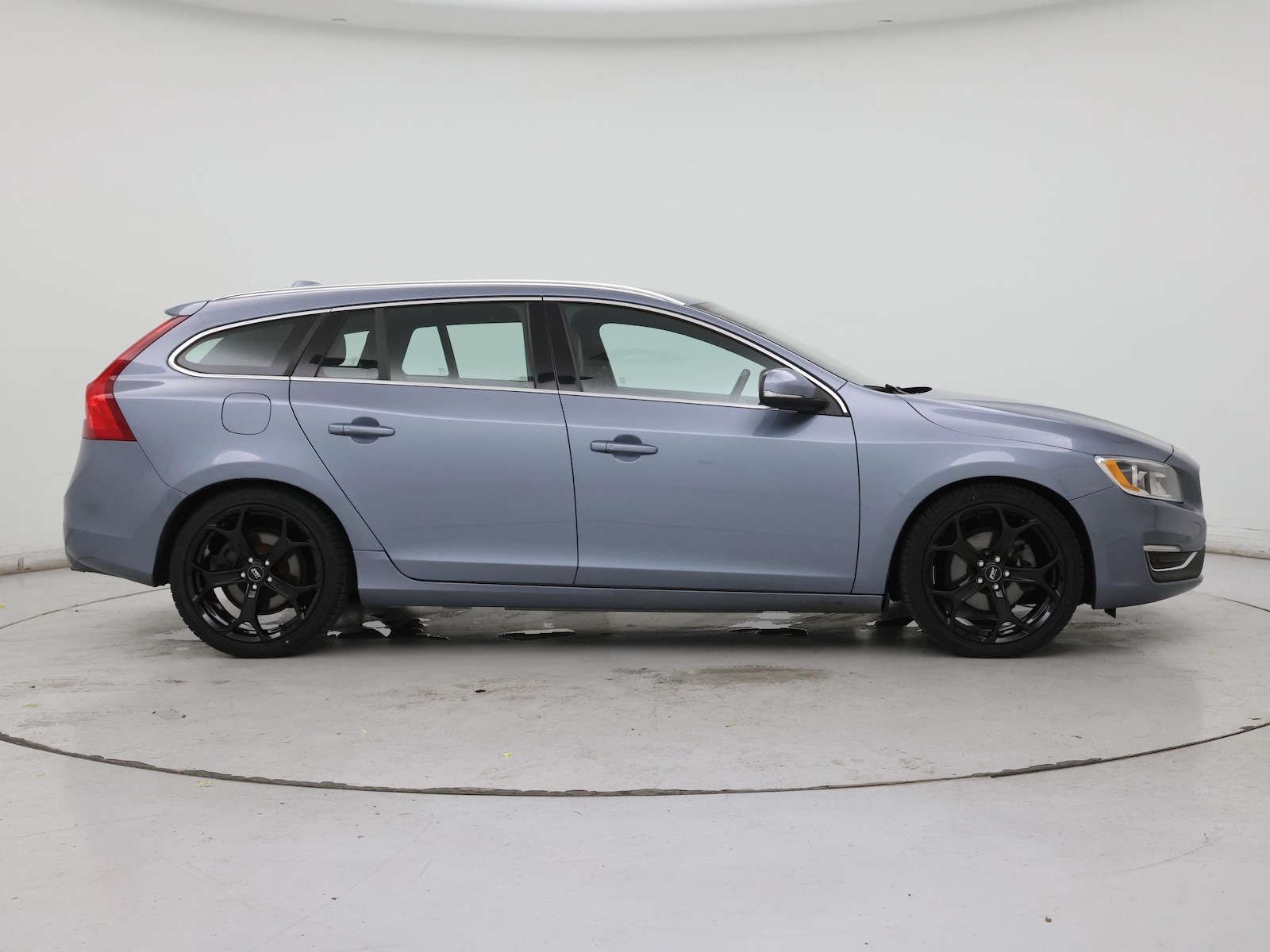 2017 Volvo V60 Premier - Photo 8