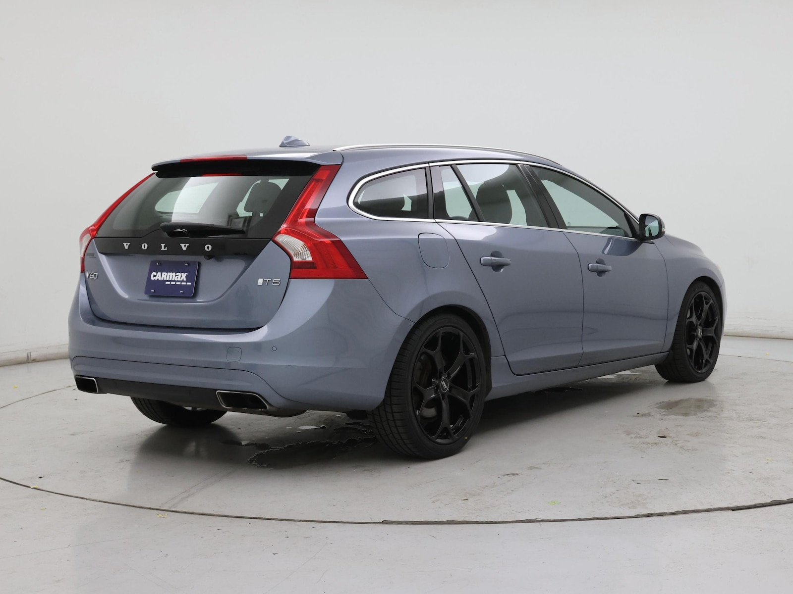 2017 Volvo V60 Premier - Photo 9
