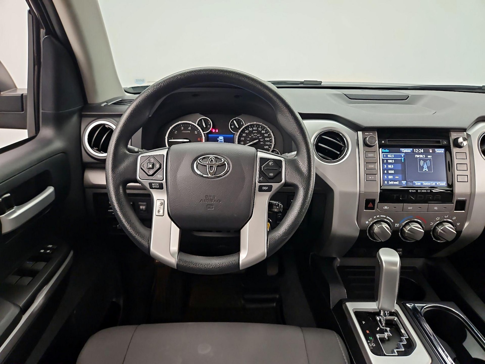 2017 Toyota Tundra SR5 - Photo 11
