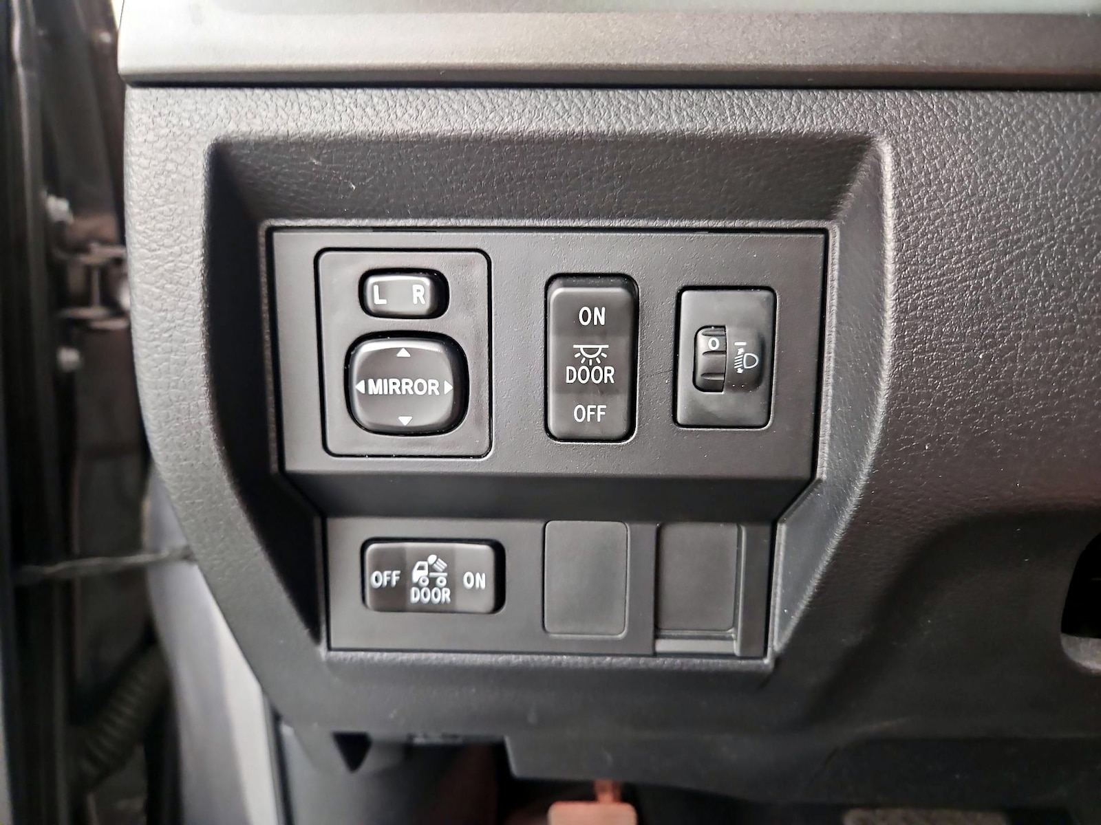 2017 Toyota Tundra SR5 - Photo 14