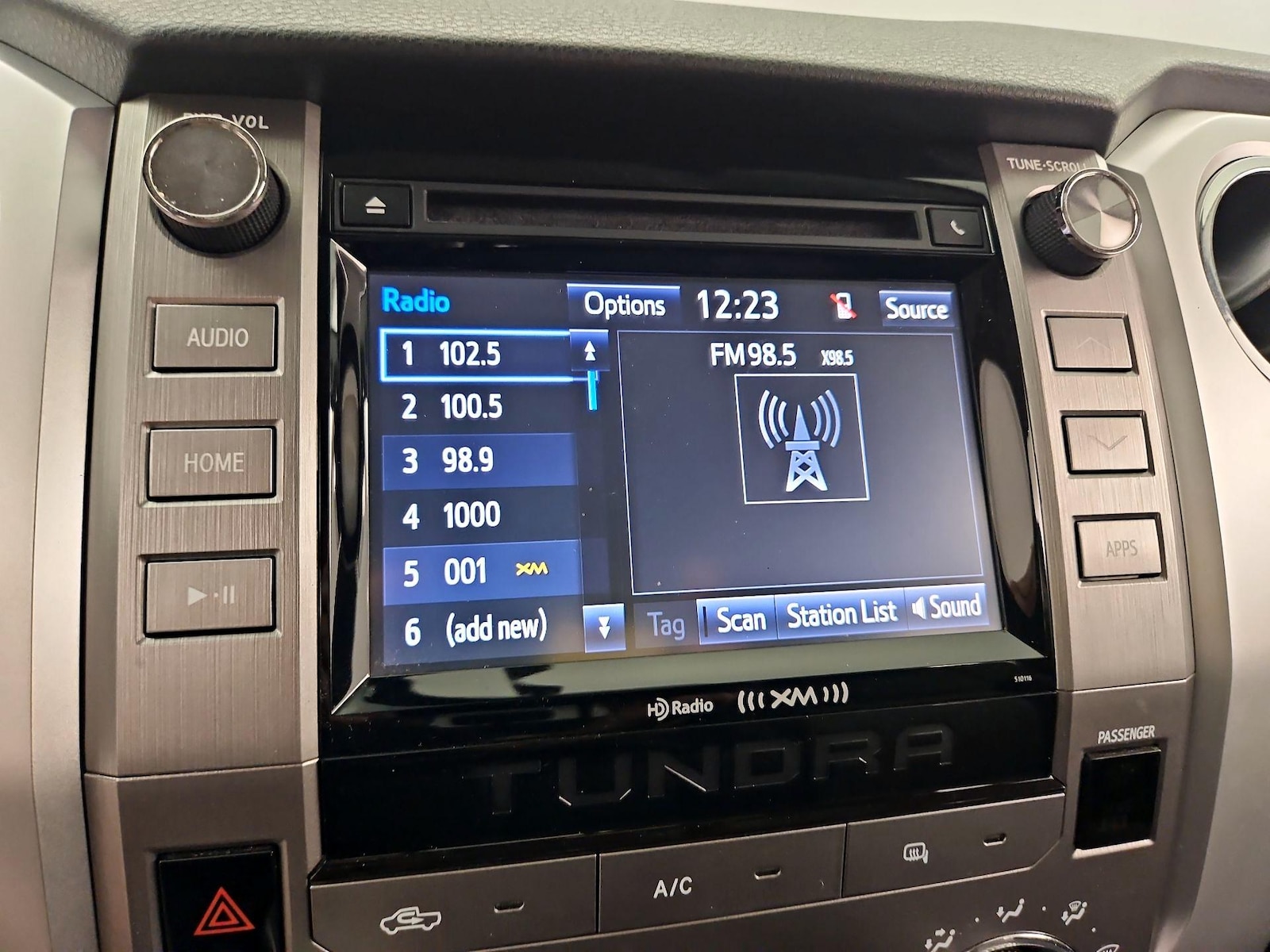 2017 Toyota Tundra SR5 - Photo 16