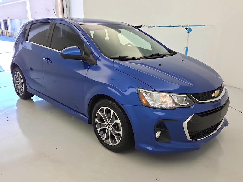 2017 Chevrolet Sonic LT