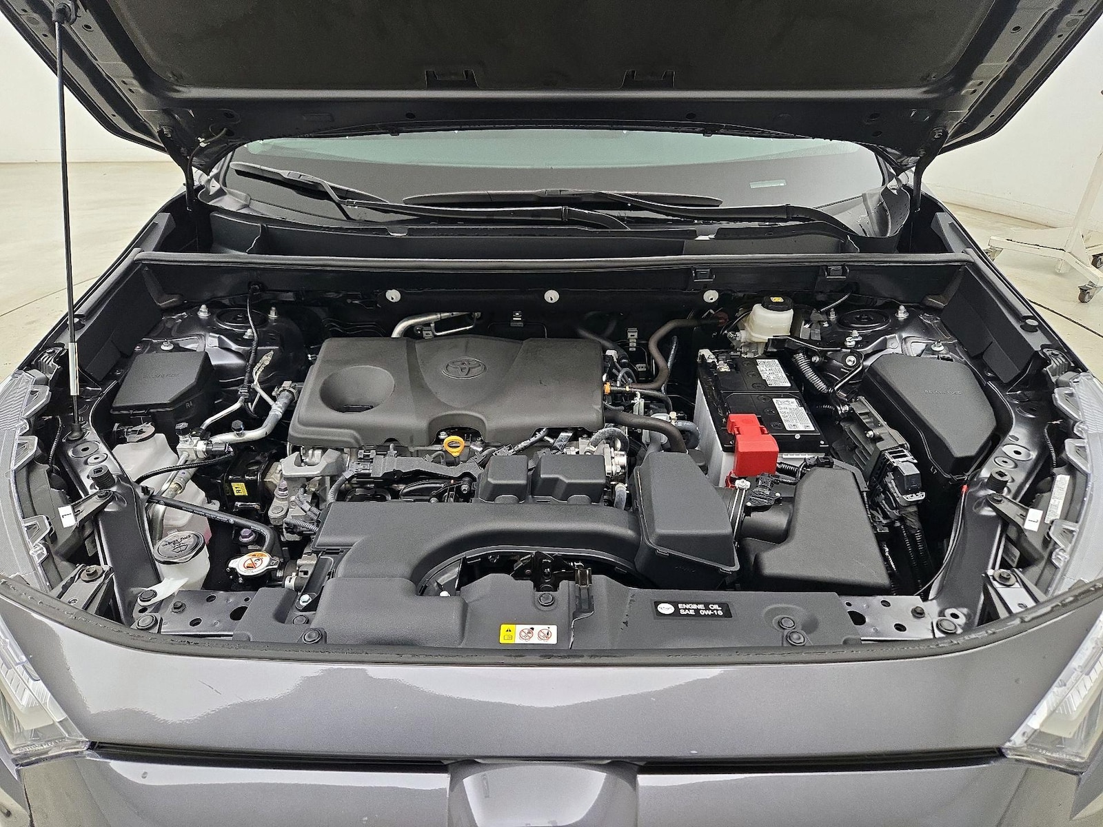 2025 Toyota RAV4 XLE Premium - Photo 24
