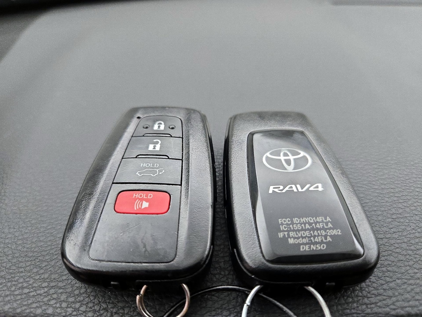 2025 Toyota RAV4 XLE Premium - Photo 25