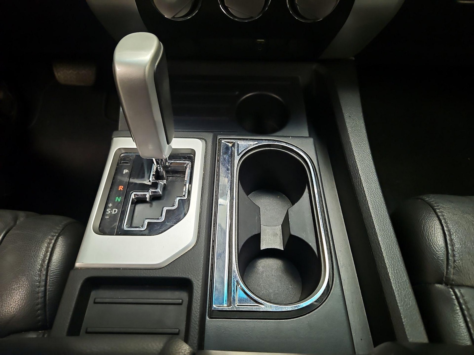 2014 Toyota Tundra SR5 - Photo 18