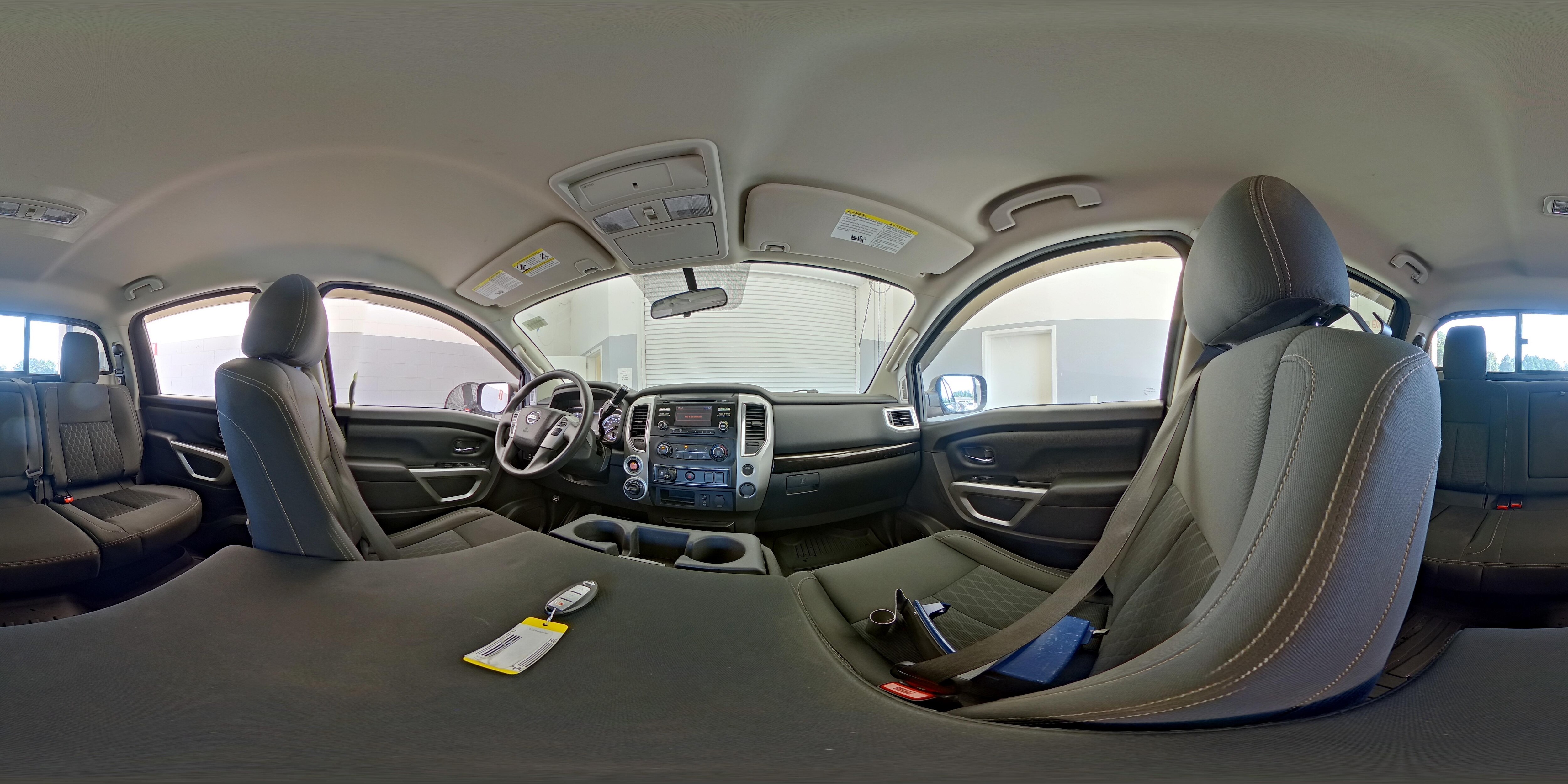 2017 Nissan Titan SV - Photo 23