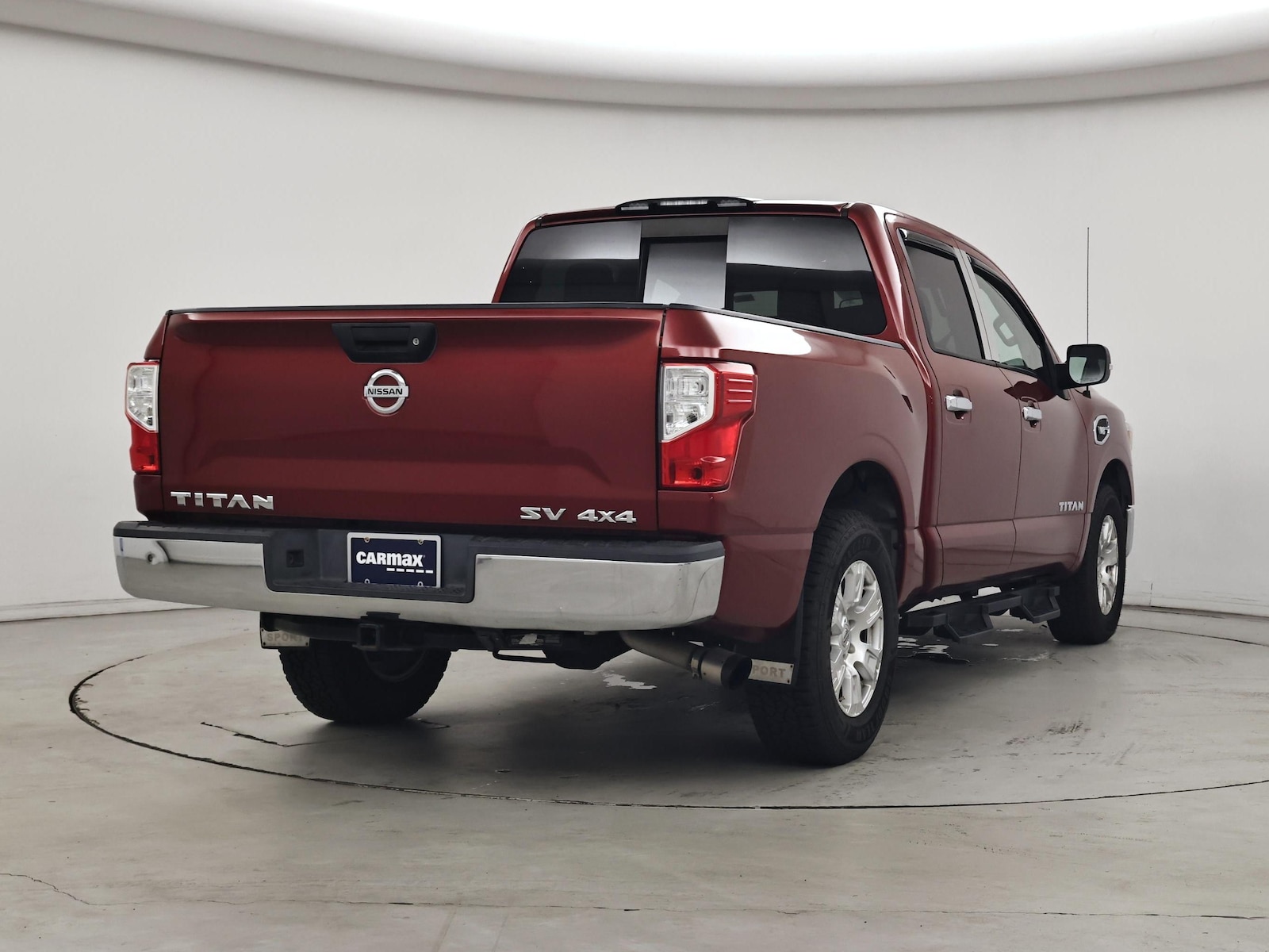 2017 Nissan Titan SV - Photo 9