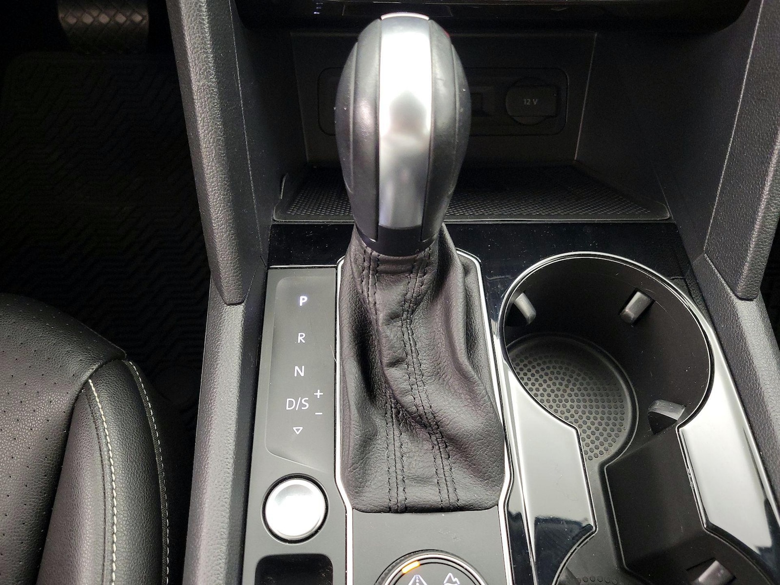 2021 Volkswagen Atlas SEL - Photo 18