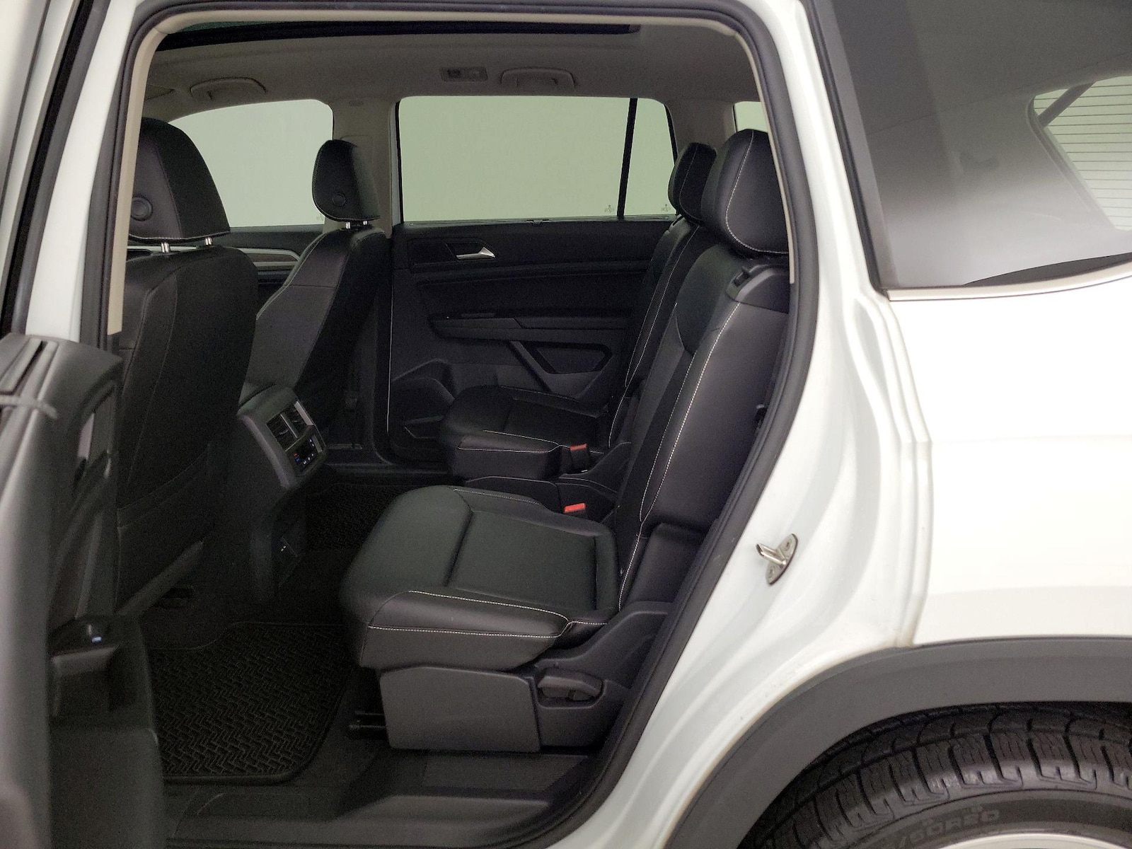 2021 Volkswagen Atlas SEL - Photo 21