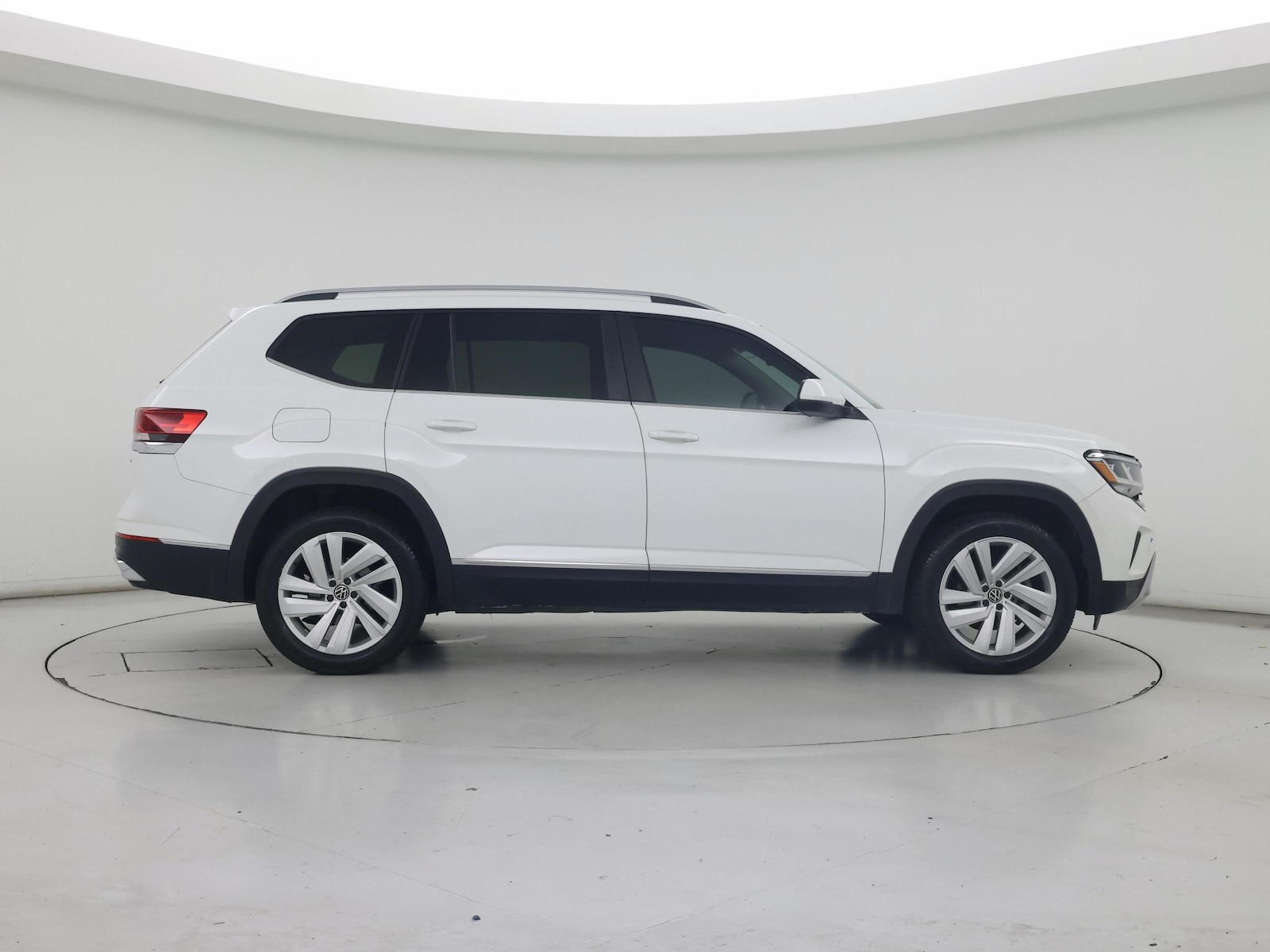 2021 Volkswagen Atlas SEL - Photo 8