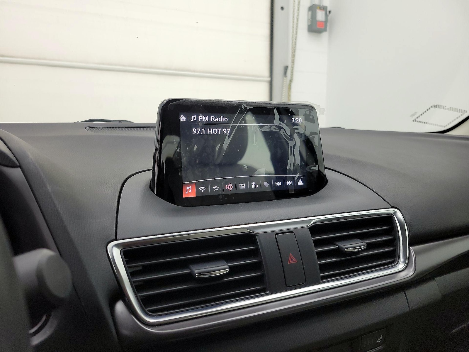 2018 Mazda Mazda3 Grand Touring - Photo 16