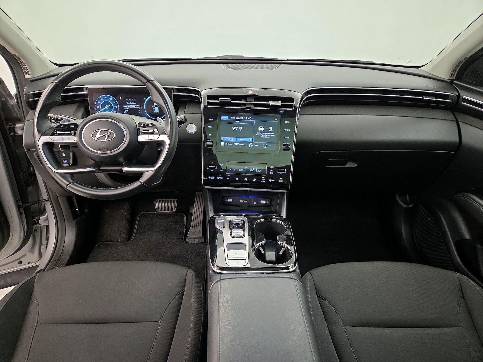 Apple CarPlay® & Android Auto™