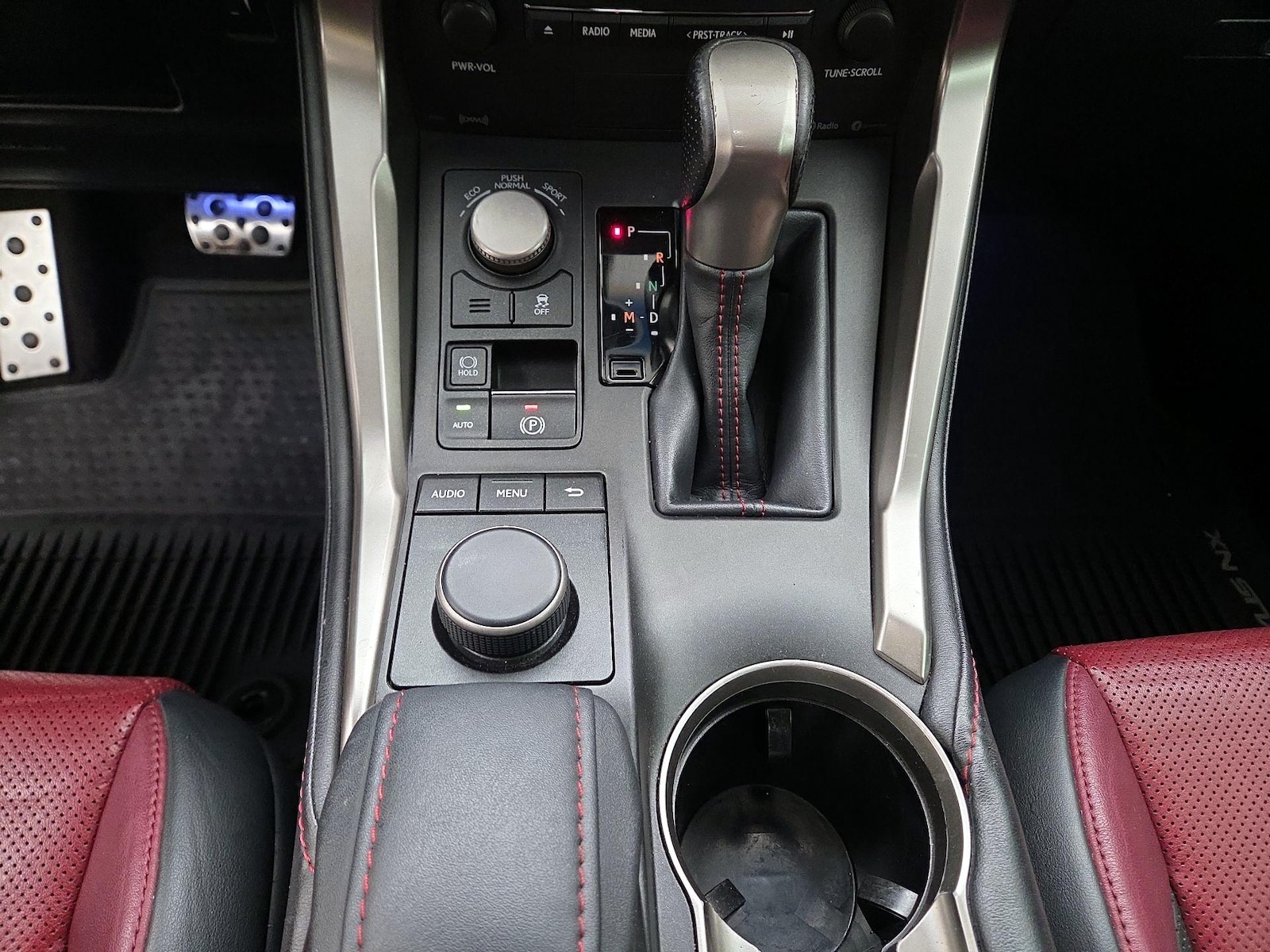 2017 Lexus NX F Sport - Photo 17