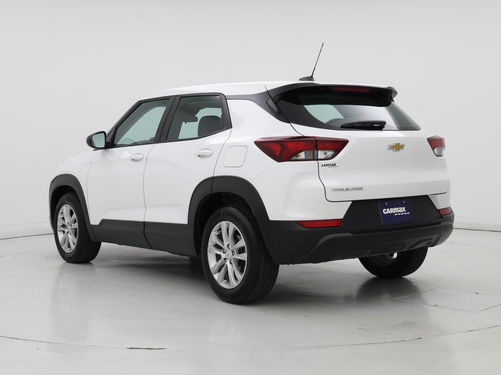 2023 Chevrolet TrailBlazer LS - Photo 3