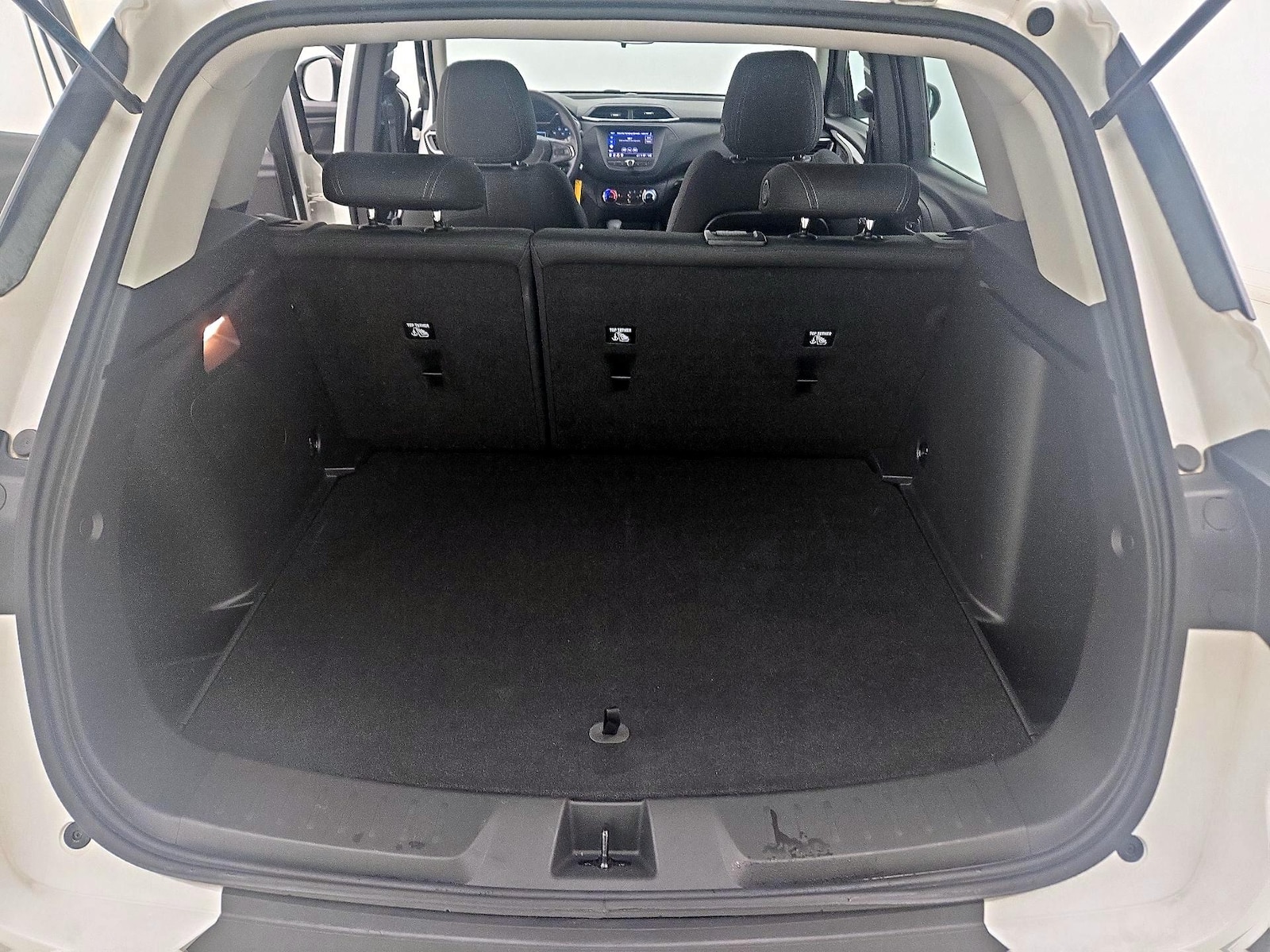 2023 Chevrolet TrailBlazer LS - Photo 21