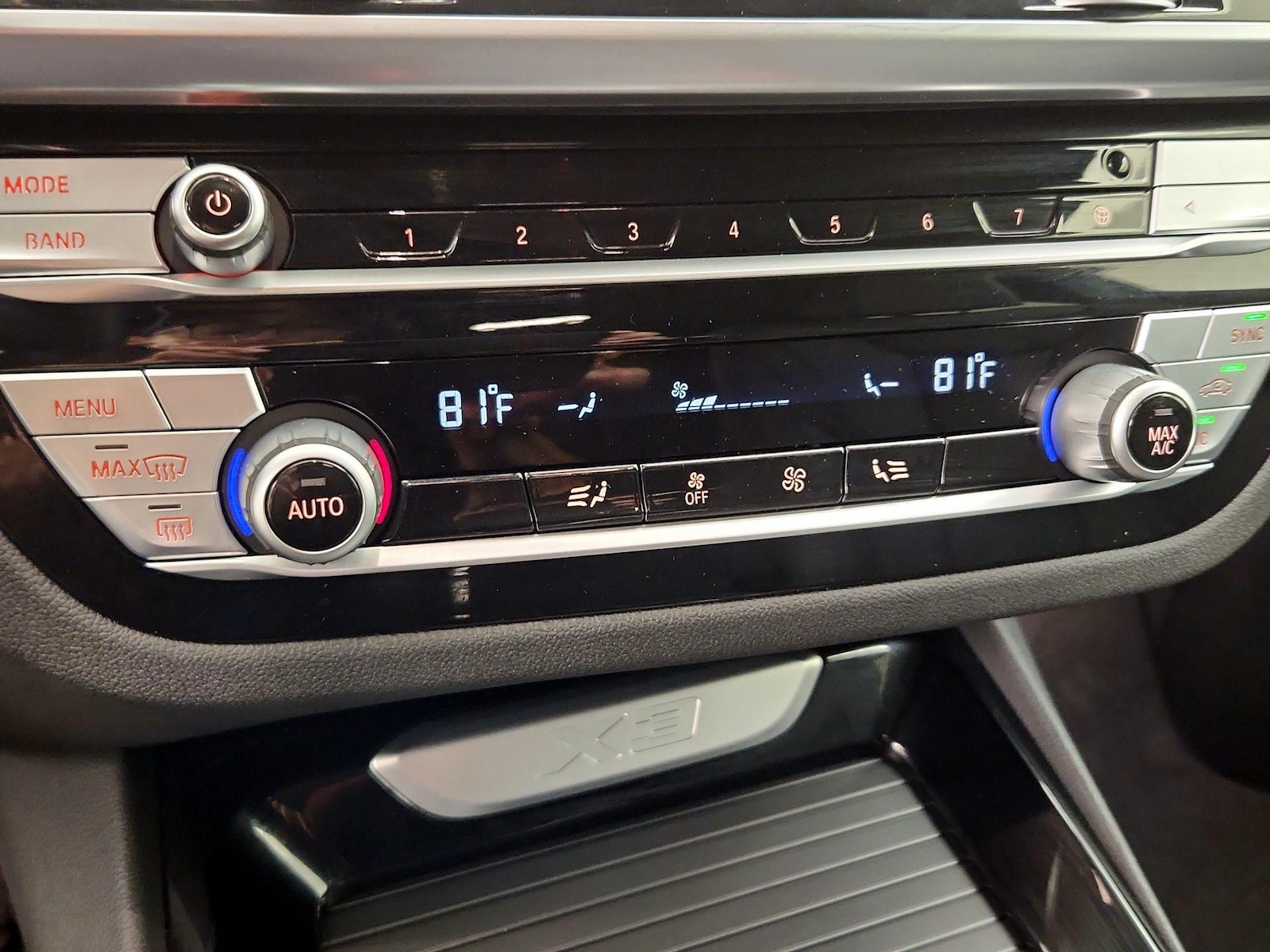 2020 BMW X3 30i - Photo 18