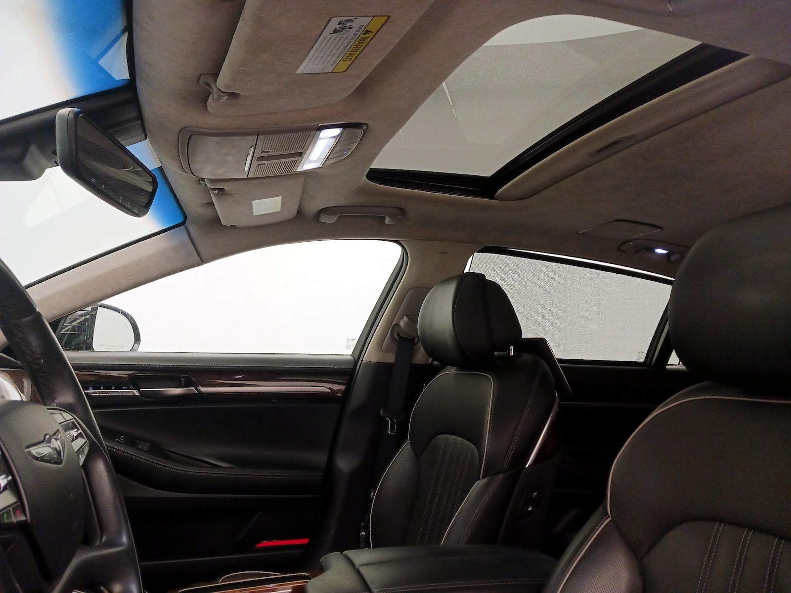 Sunroof(s) & Overhead Airbags