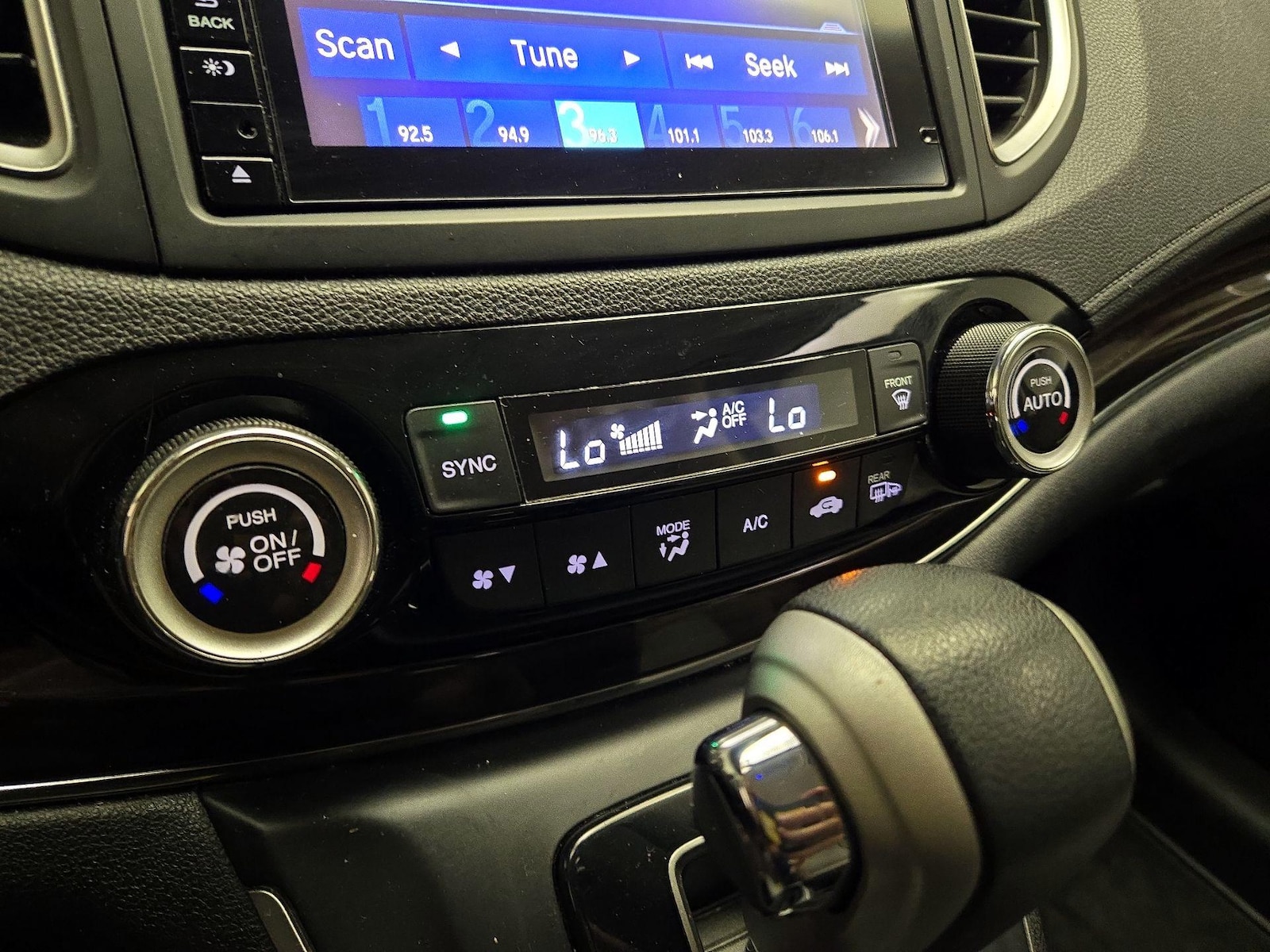 2016 Honda CR-V EX-L - Photo 17