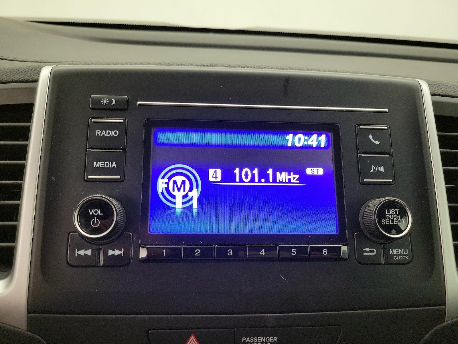 Photo 16