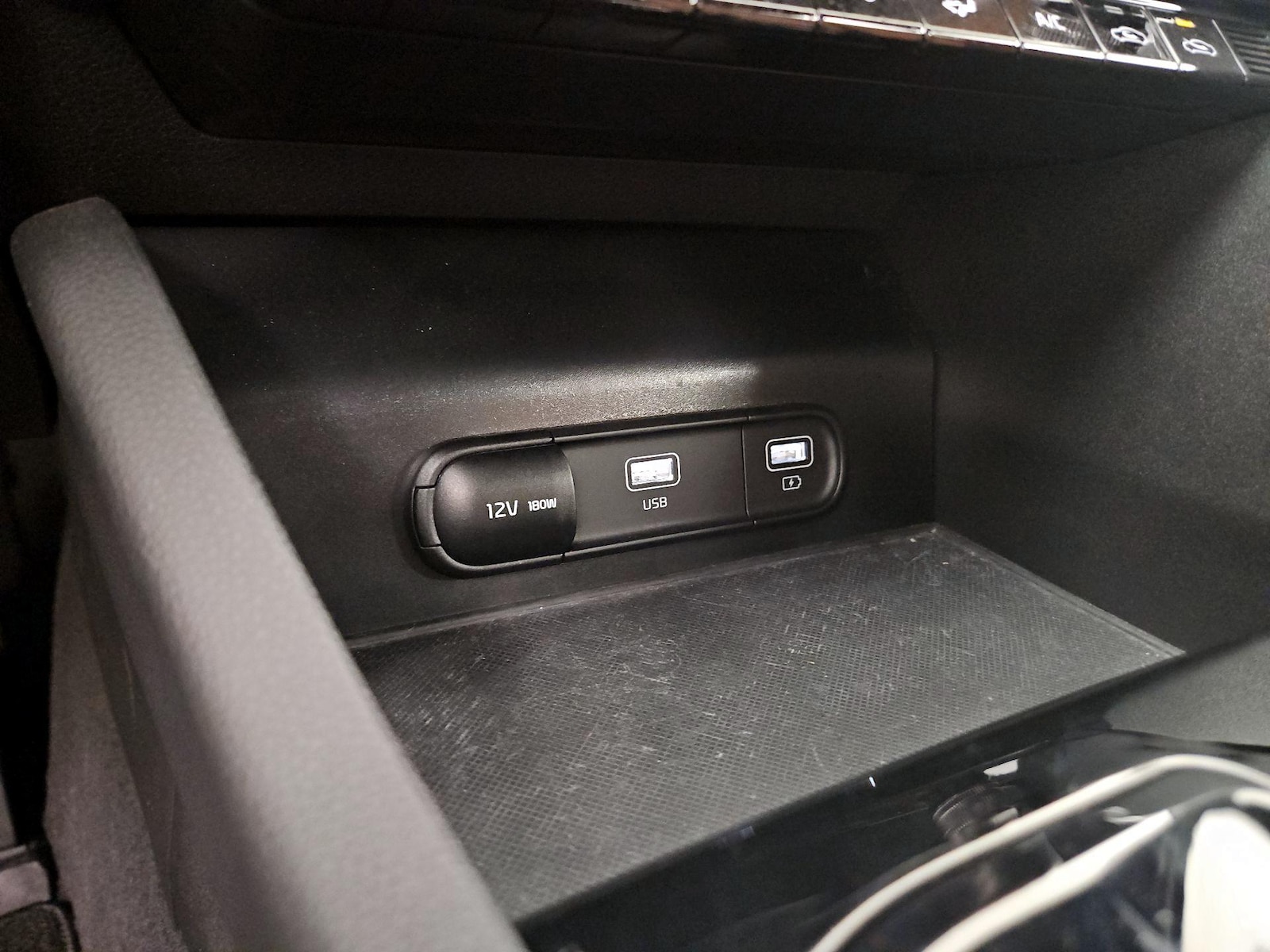 2024 Kia K5 GT - Photo 19