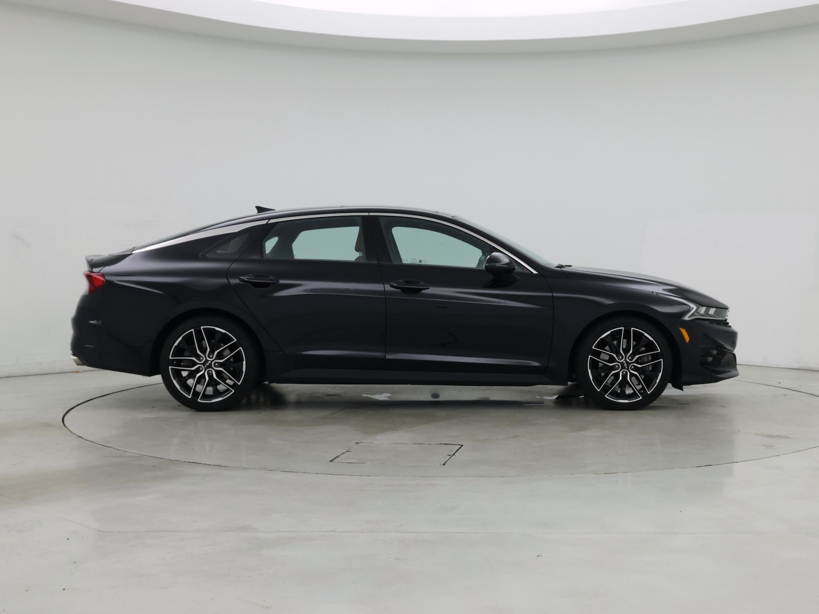 2024 Kia K5 GT - Photo 8
