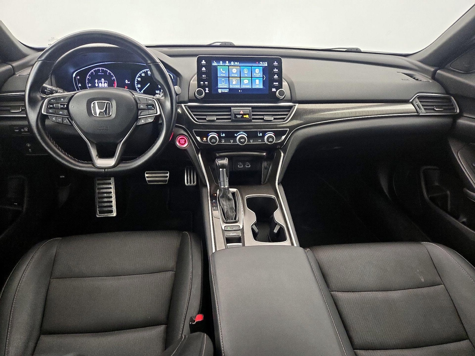 Apple CarPlay® & Android Auto™
