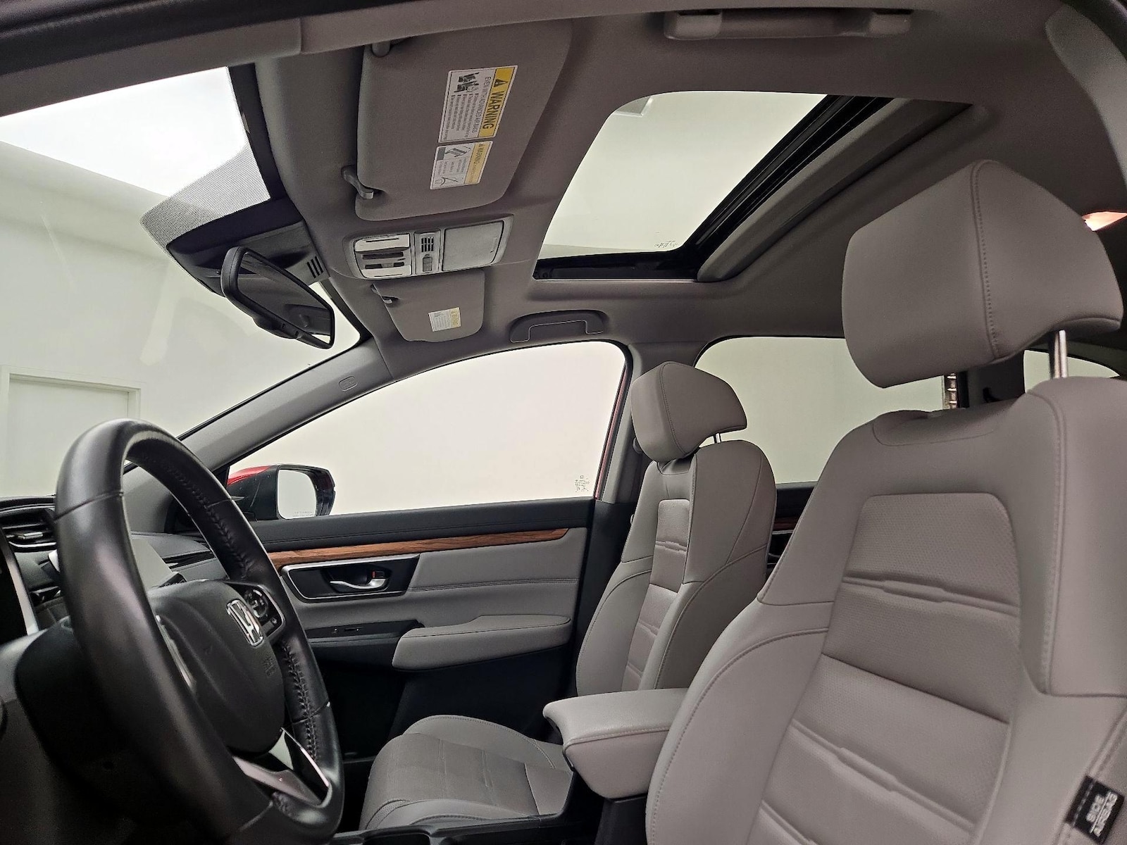 Sunroof(s) & Overhead Airbags