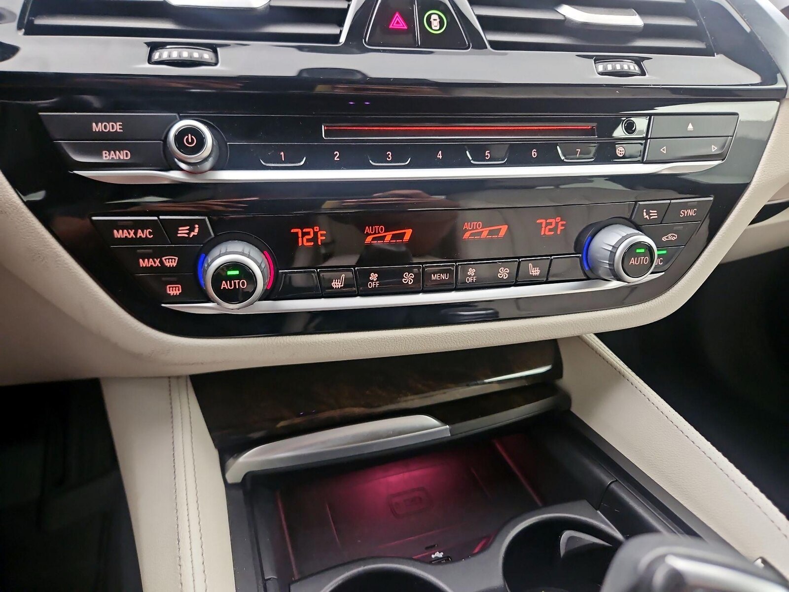 2018 BMW 5 Series 540i - Photo 17