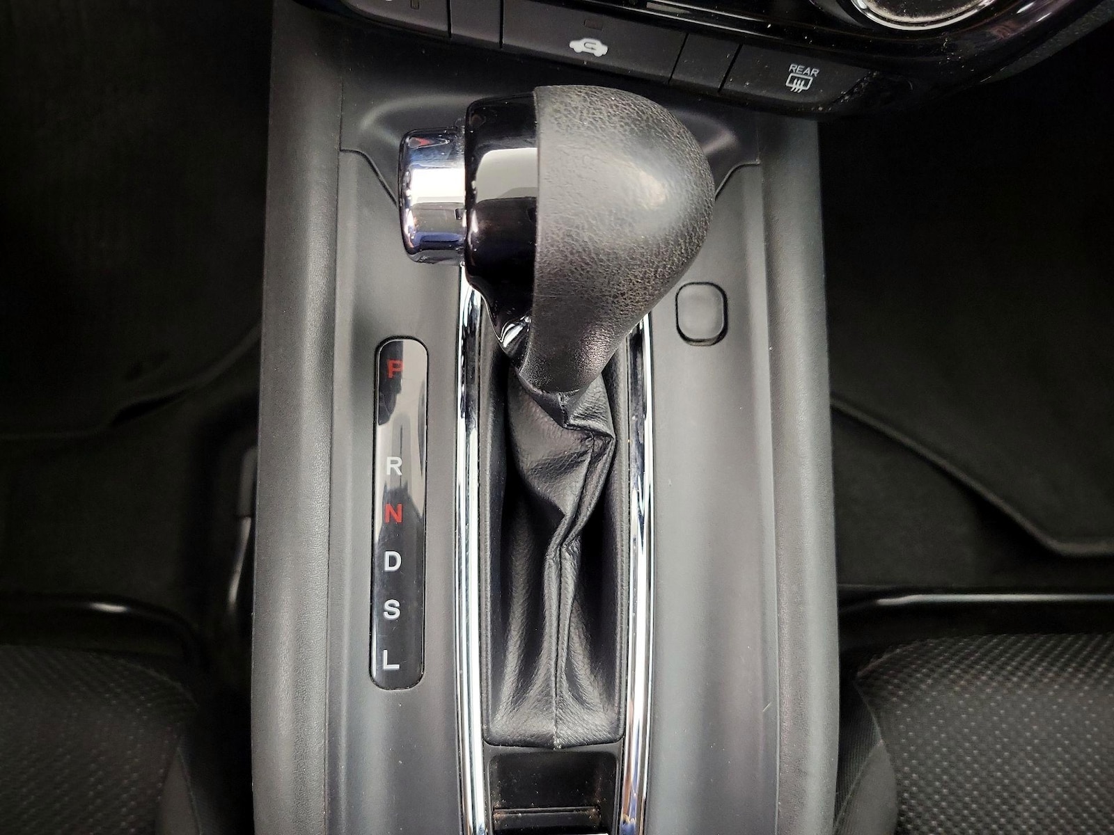 2018 Honda HR-V LX - Photo 18