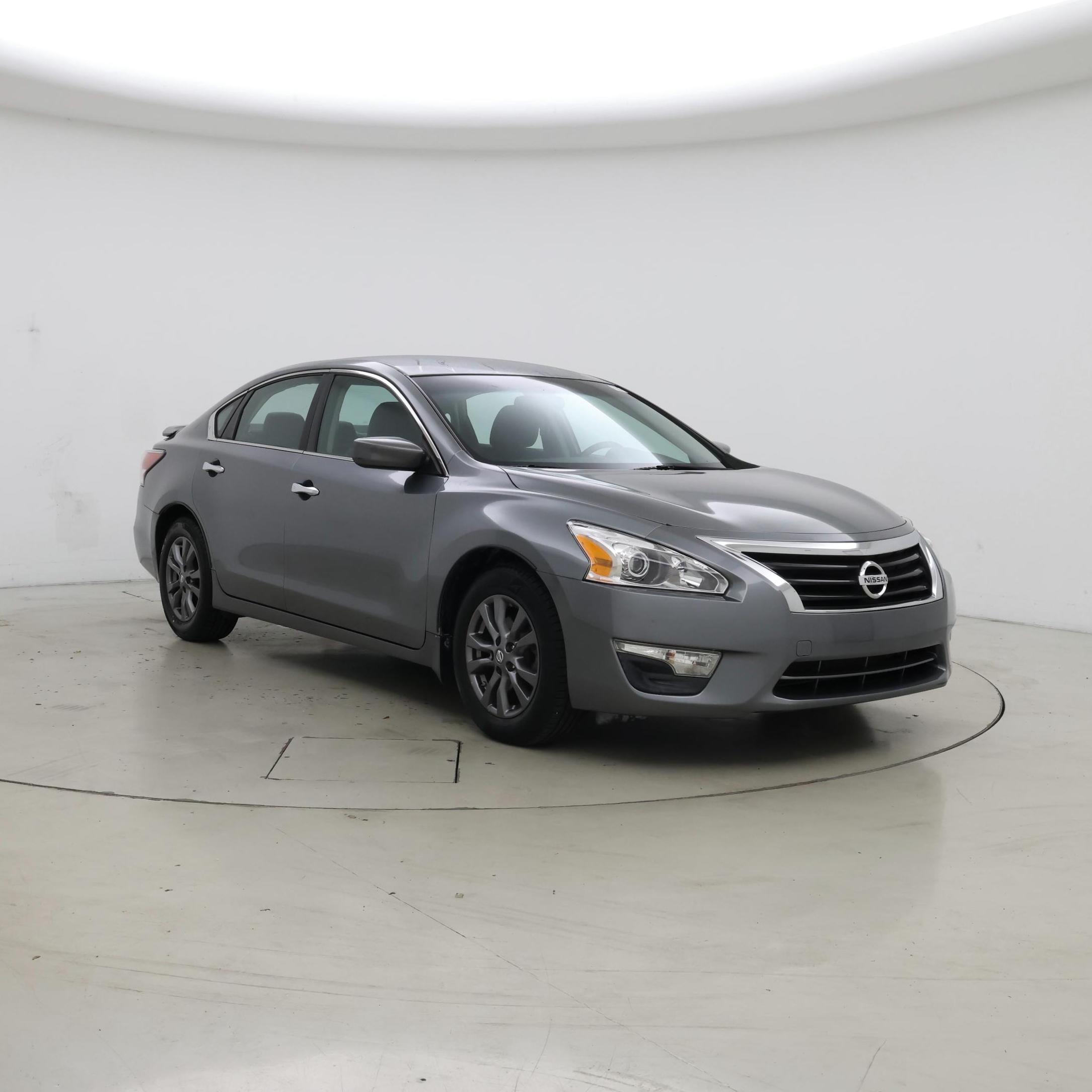 Gray 2015 Nissan Altima Sedan Front-Wheel Drive Automatic