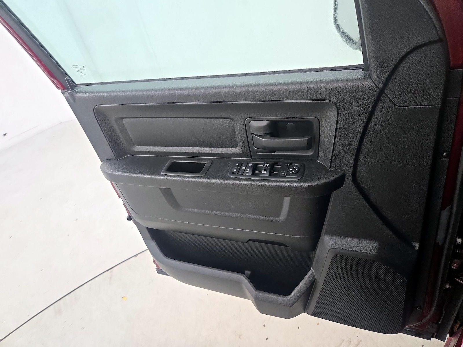 2019 RAM Ram 1500 Classic Express - Photo 13