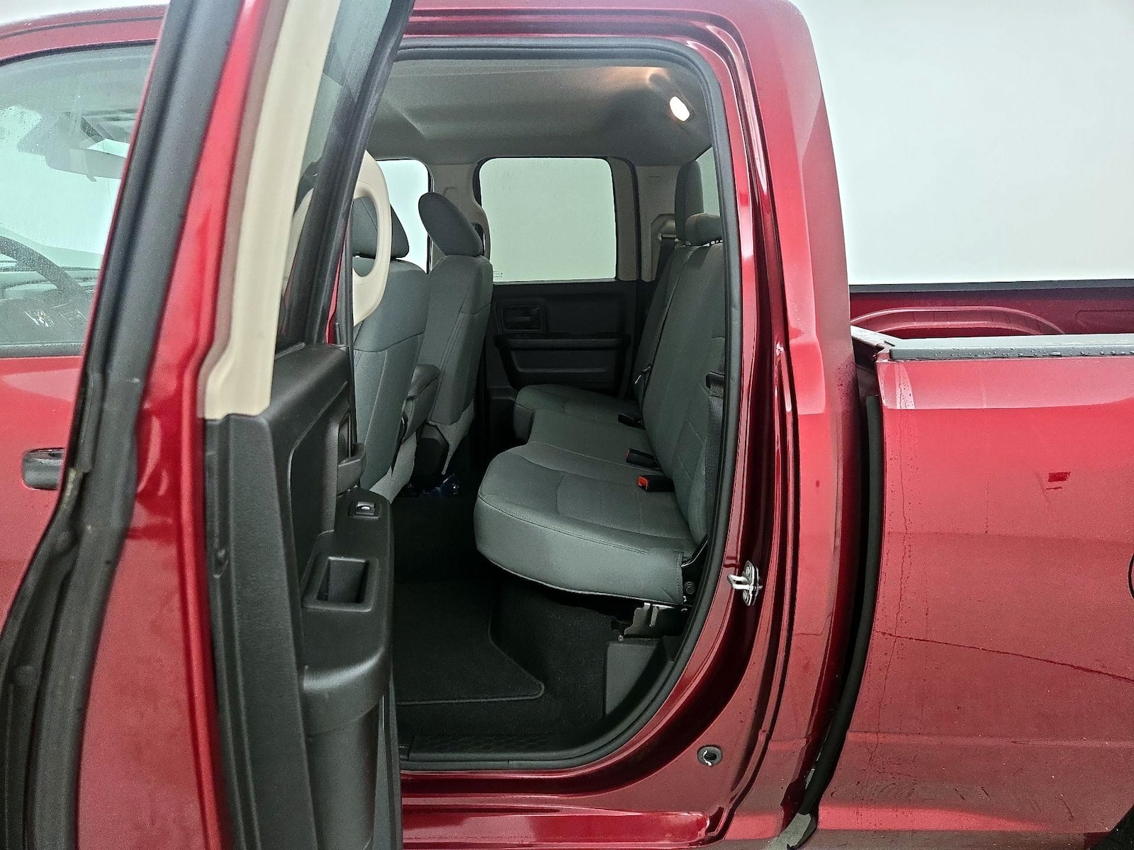 2019 RAM Ram 1500 Classic Express - Photo 20
