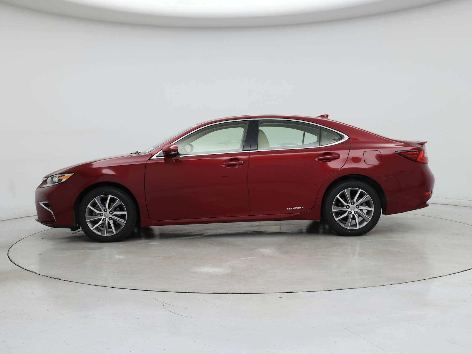 2016 Lexus ES 300h - Photo 4