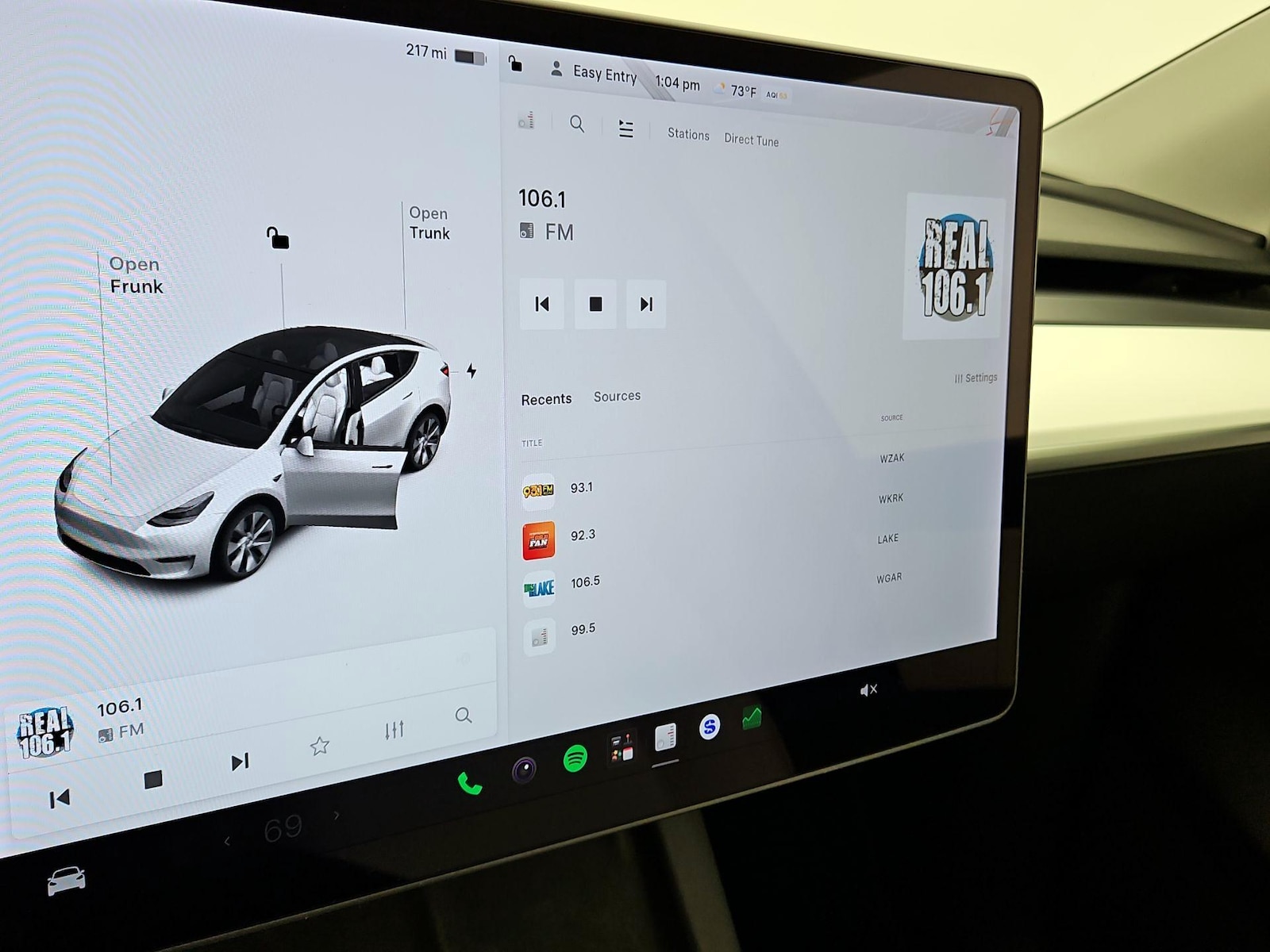 2021 Tesla Model Y Long Range - Photo 16