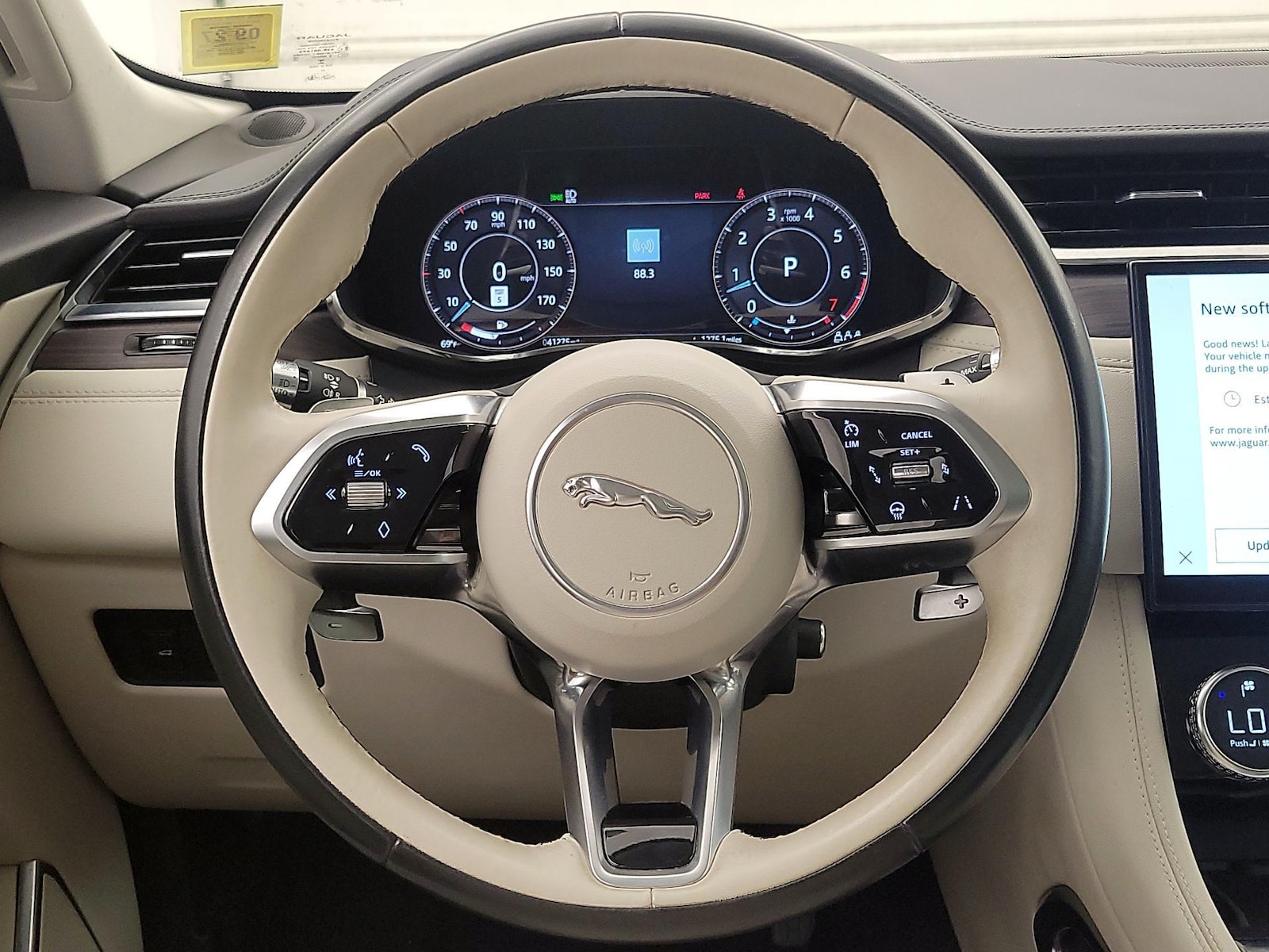 2021 Jaguar F-Pace S - Photo 11