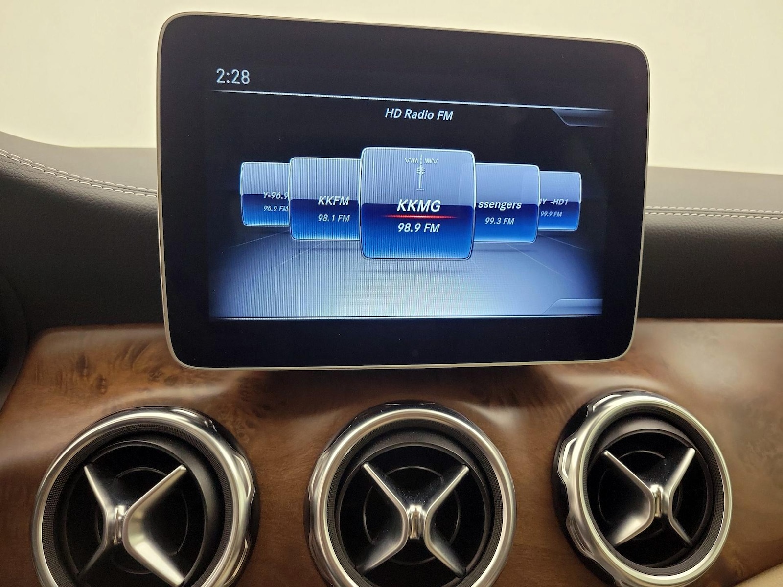 2020 Mercedes-Benz GLA GLA250 - Photo 17