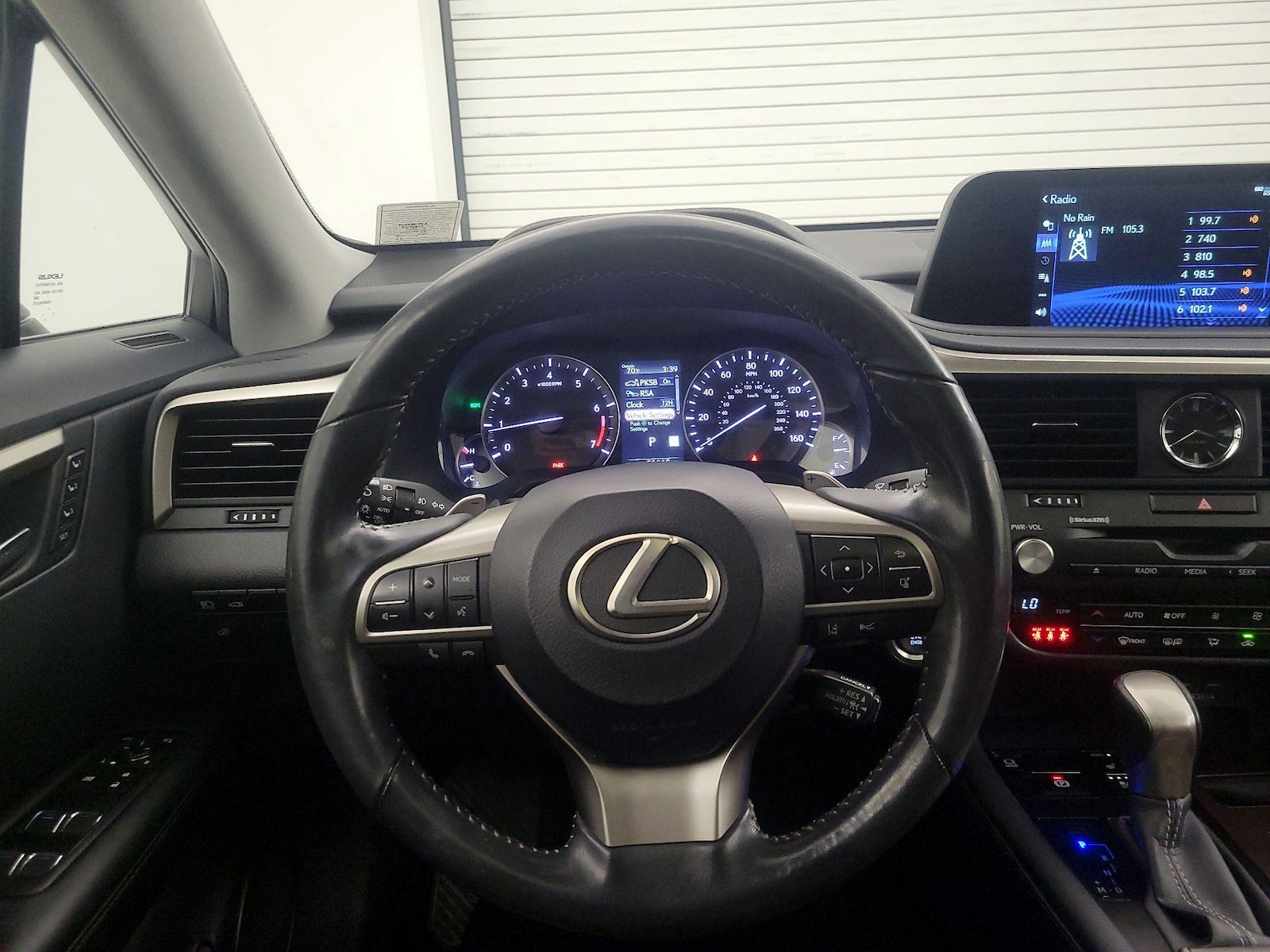 2022 Lexus RX 350 - Photo 11