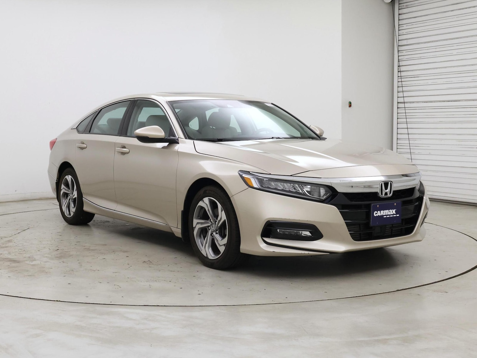 2018 Honda Accord EX-L - Photo 2