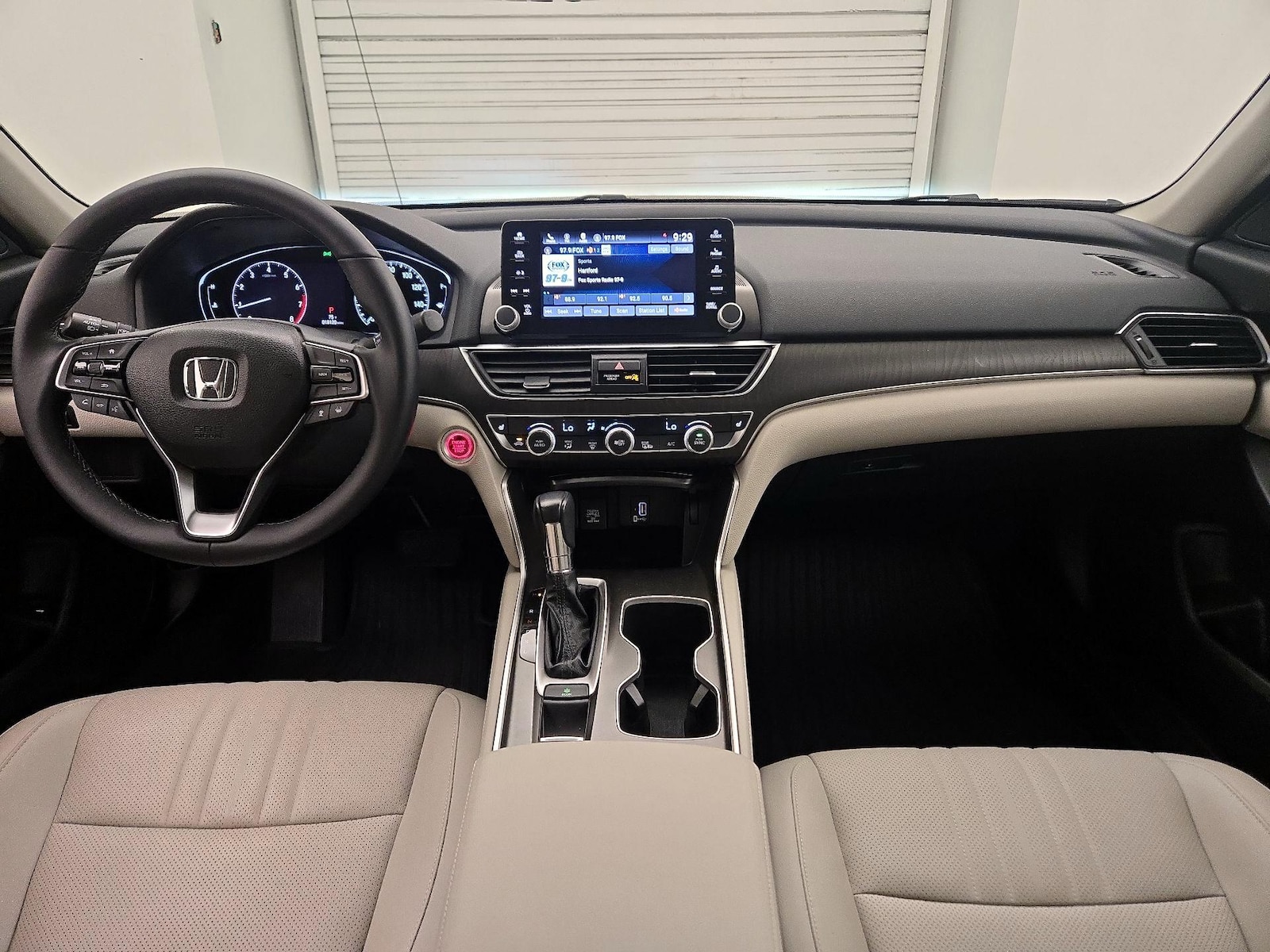 2018 Honda Accord EX-L - Photo 10